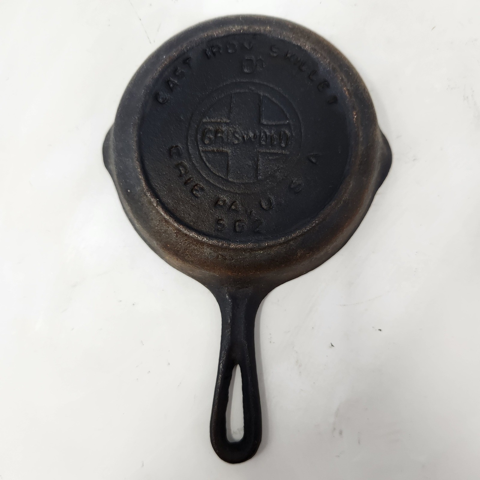 Vintage Griswold 0 Cast Iron Skillet Small Logo Erie PA 562 Pan Vintage Griswold 0 Cast Iron Skillet Small Logo Erie PA 562 Pan