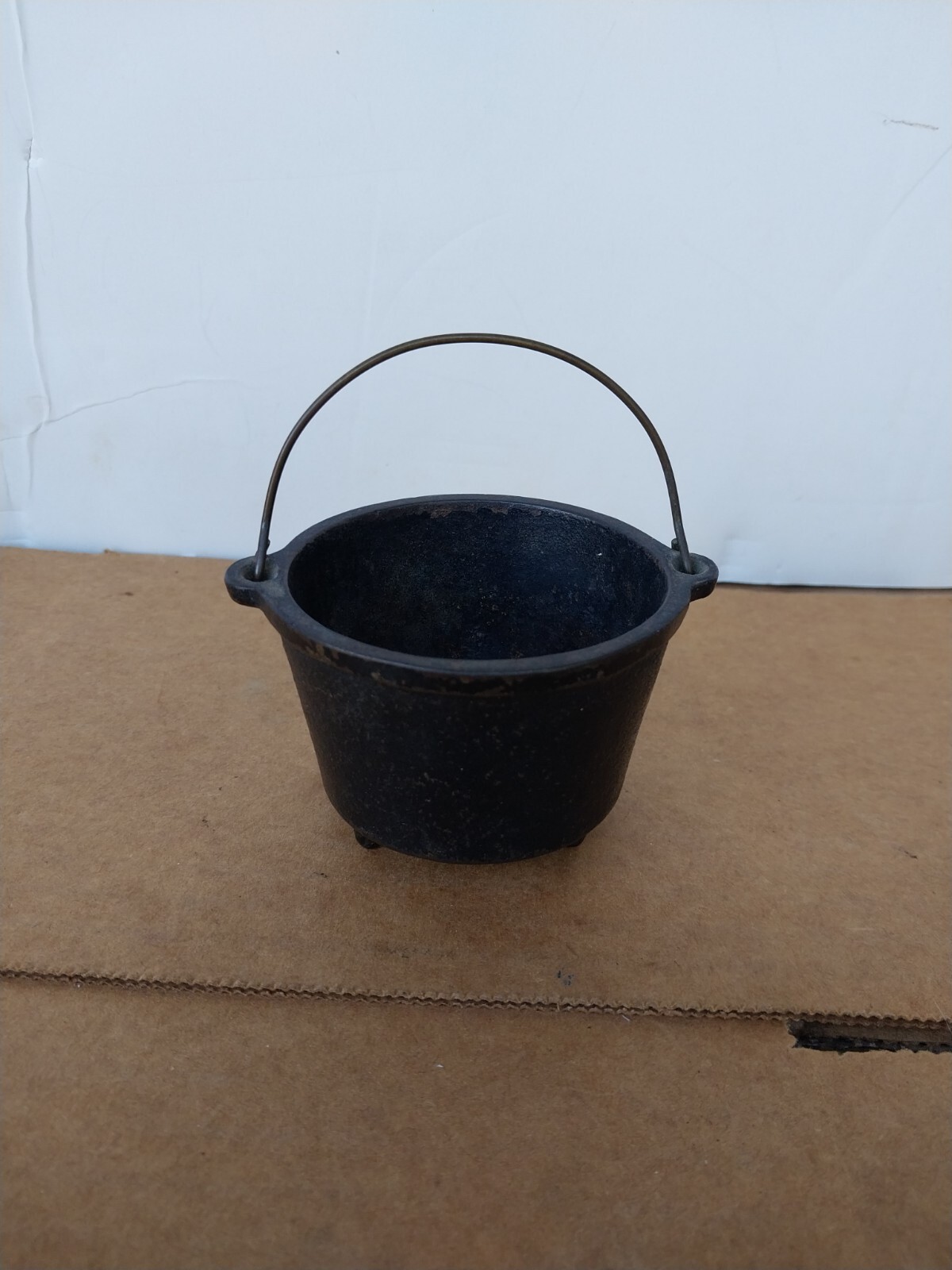 Rare Vintage Mammoth Cave Kentucky Souvenir Mini Cast Iron English Kettle 