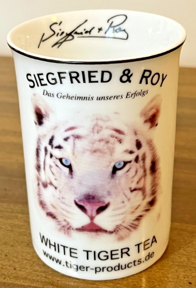 VTG Siegfried & Roy Mug made in Germany/White Tiger Tea/early 2000s