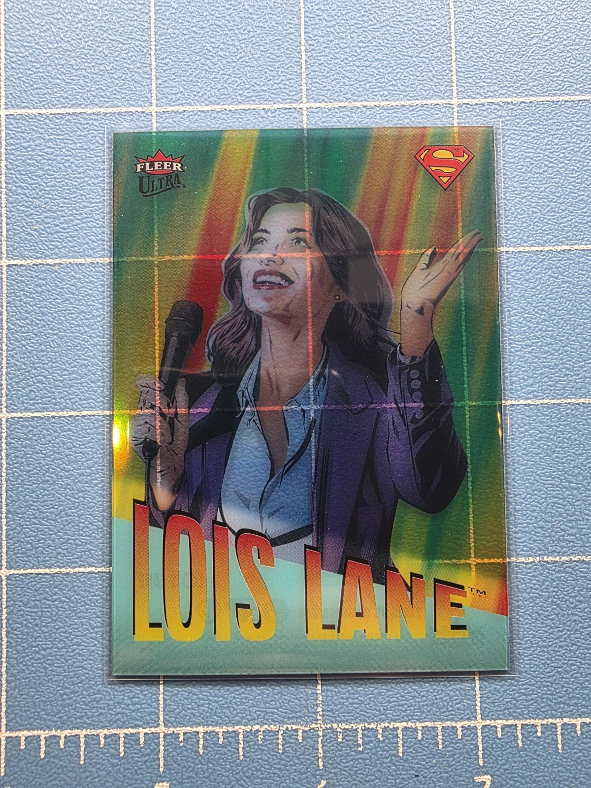 2026 Fleer Ultra Superman - Lois Lane R-21 - '95 Retro - Acetate Insert 2026 Fleer Ultra Superman - Lois Lane R-21 - '95 Retro - Acetate Insert