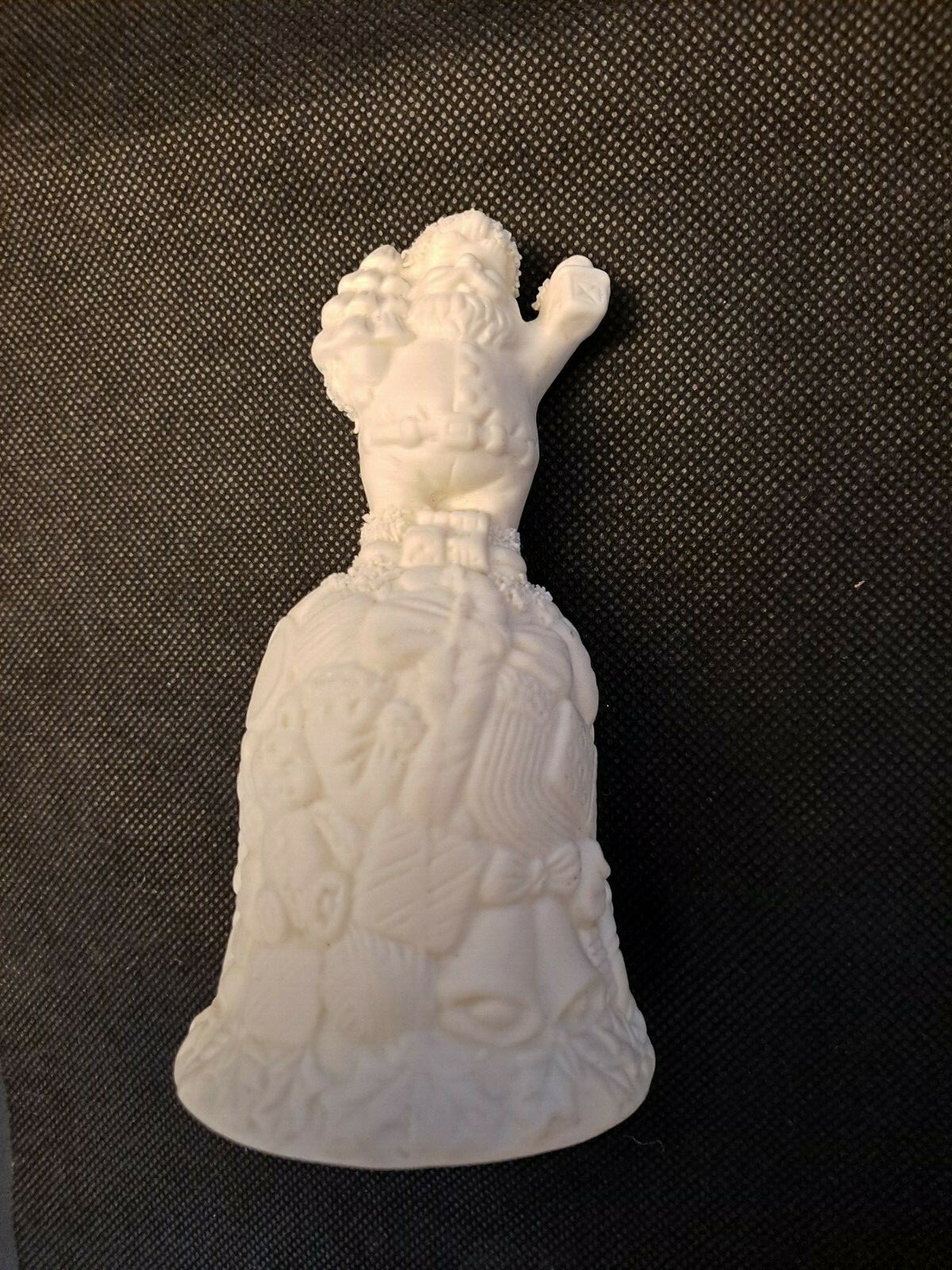 White Porcelain  Santa Bell- Very Nice- e3783uxx