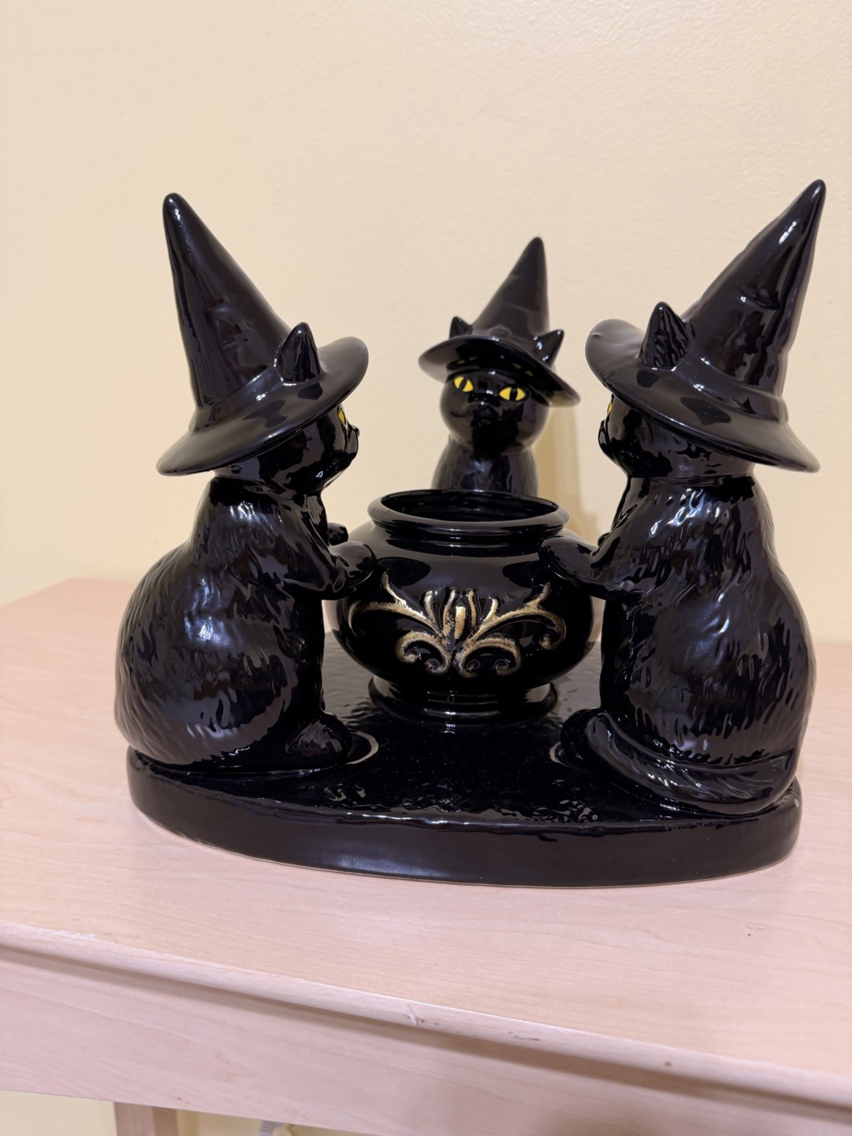 Spooky Halloween black cat witch Candle DW Home