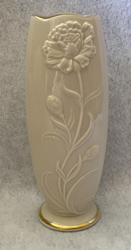 Lenox Bone China Vase Limited Edition 1989 ‘Blossoms Of Admiration’ Lenox Bone China Vase Limited Edition 1989 ‘Blossoms Of Admiration’