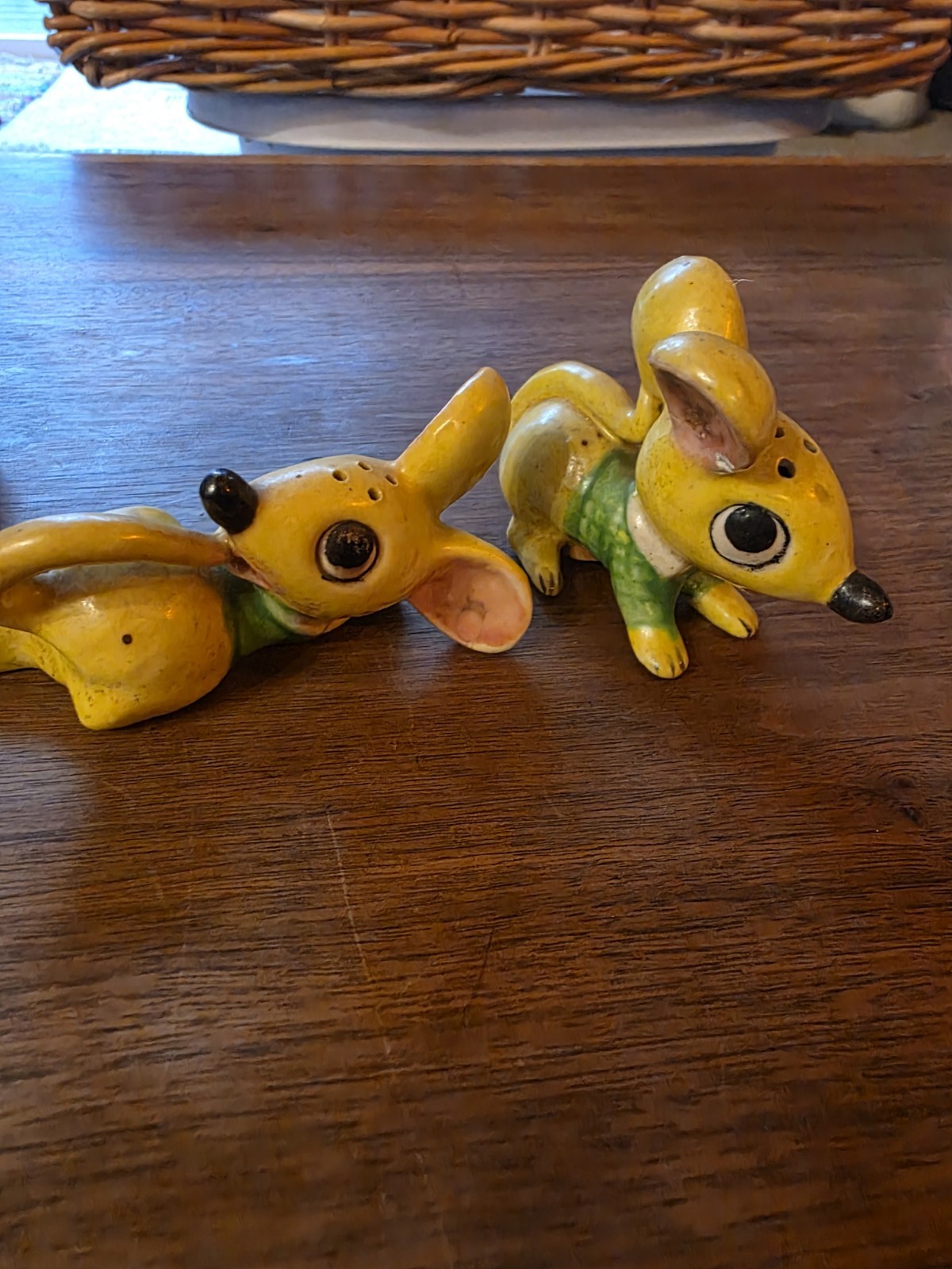 VTG  Enesco 1950\'s playful mice salt and pepper 