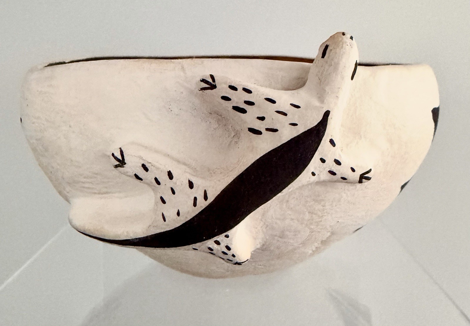 Cochiti Pueblo pottery bowl signed Rufina Trujillo