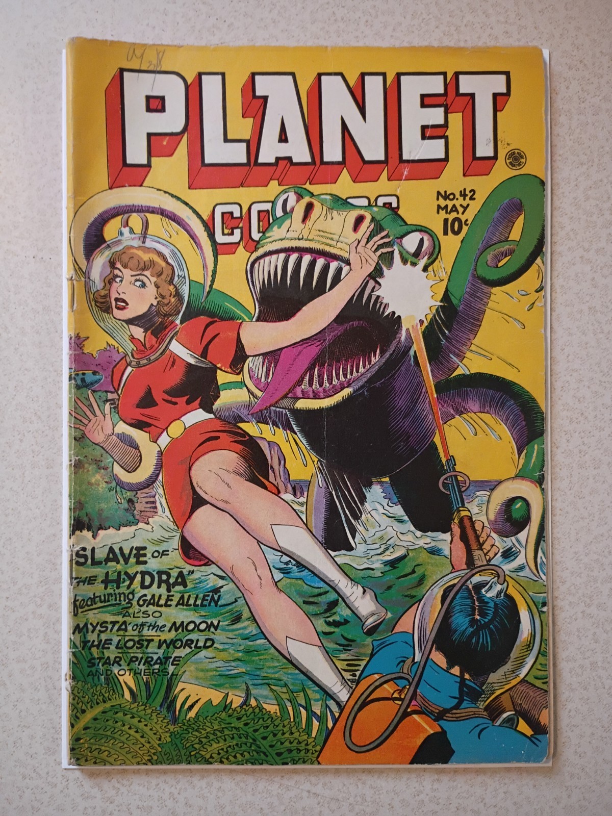Planet Comics #42 (Fiction House May 1946)