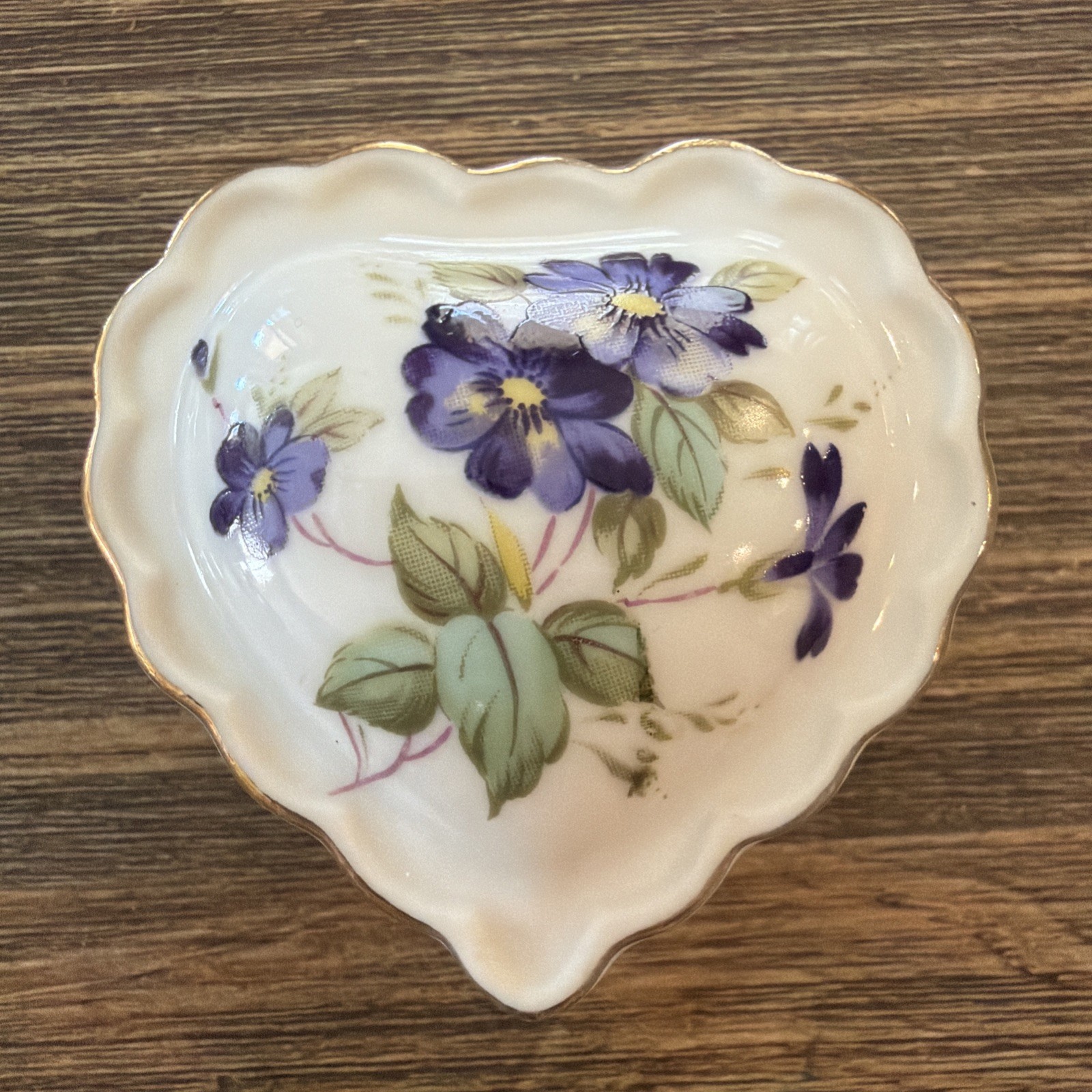 Vtg Lunds Lites Japan Heart Trinket Box Porcelain Purple Flowers Small Lidded