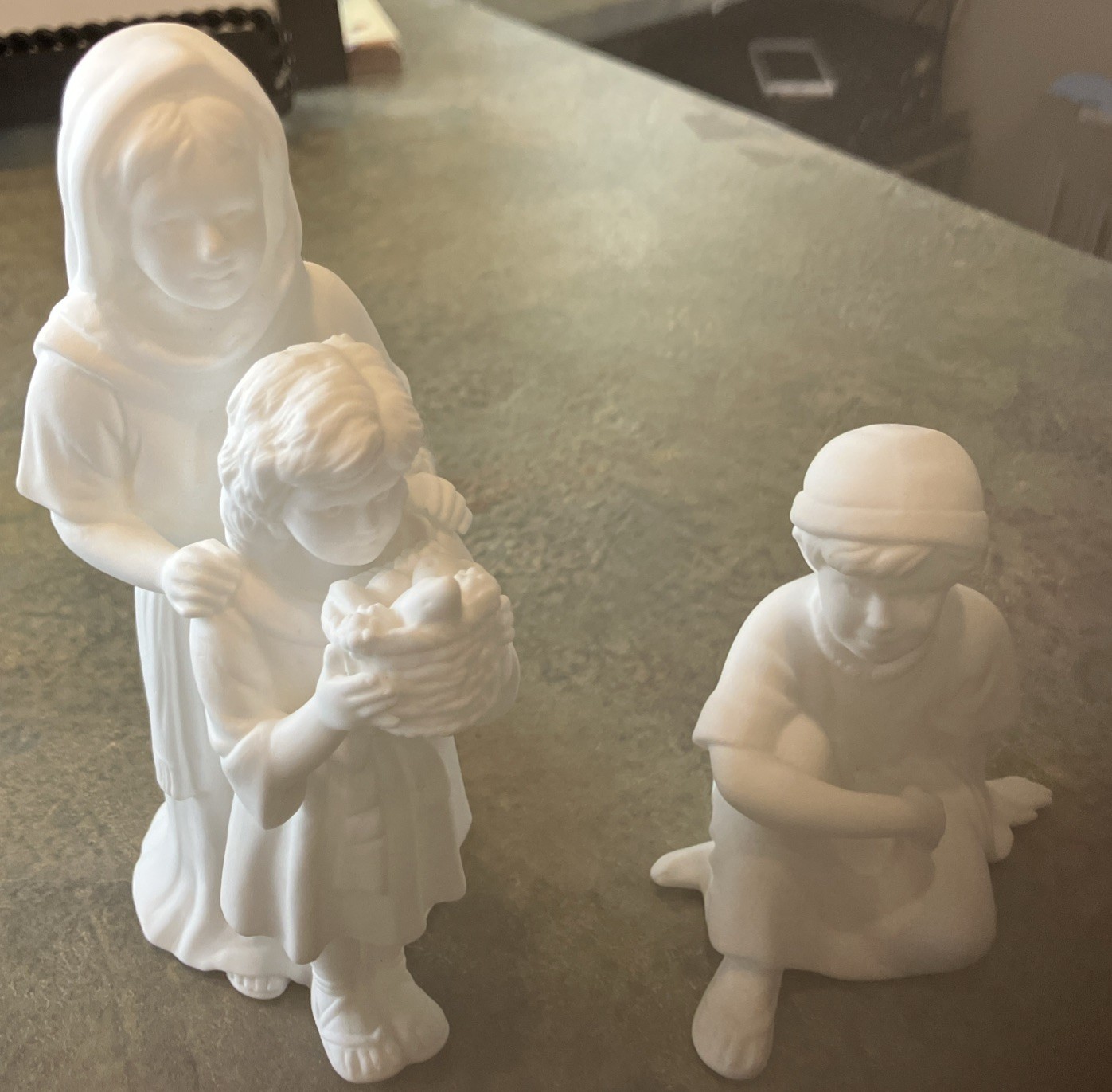 Lenox  Children\'s Adoration . Fine Bone China. Two Figures. 1993 Limited Edition