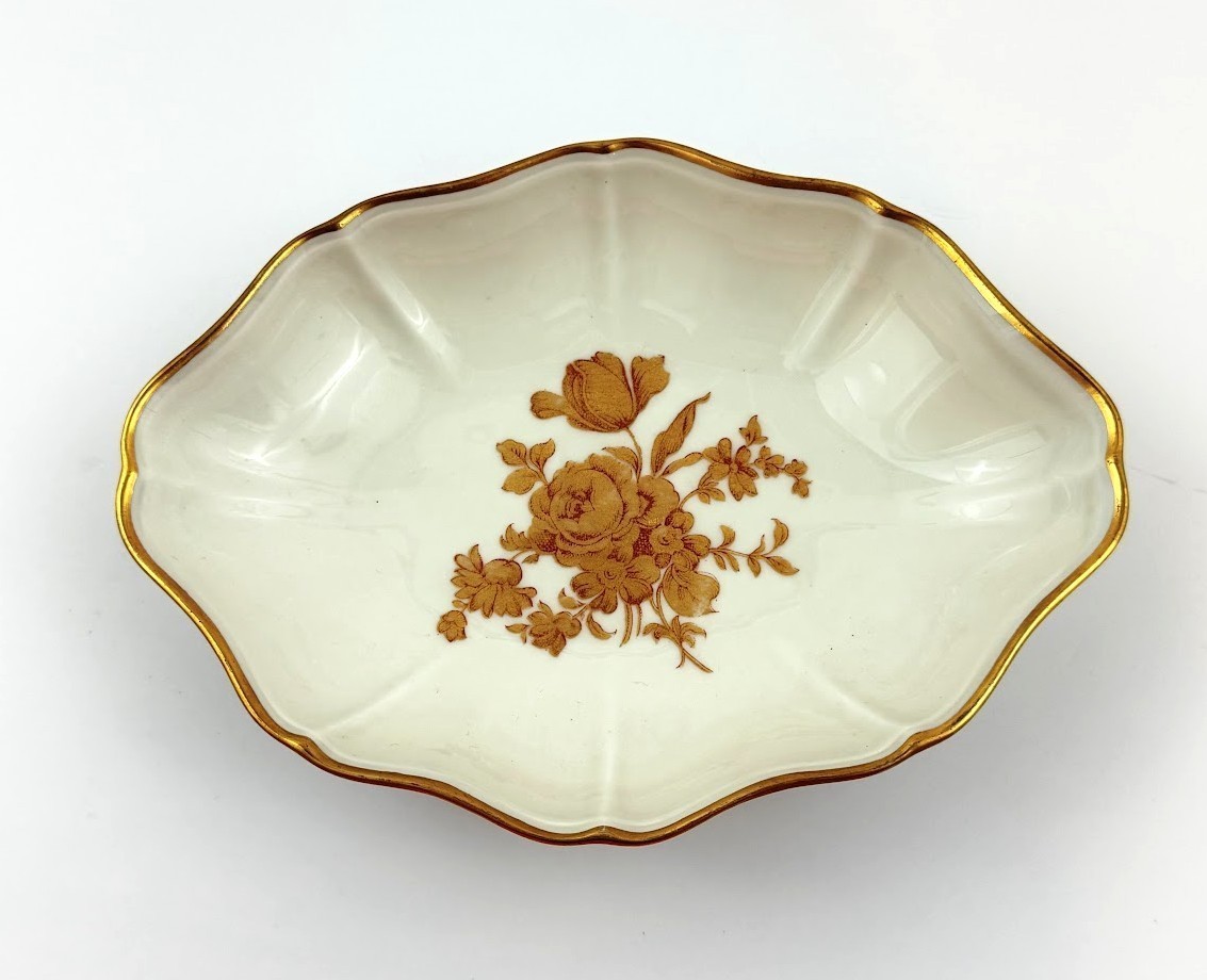 Vtg Limoges France Floral Gold Trim Scalloped Porcelain Serving Bowl Dish