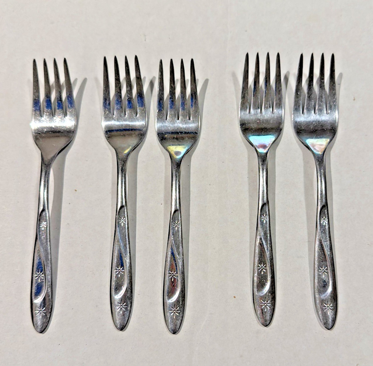 VTG 1950s Lot 5 Americana Star Stainless 3 Star Atomic Starburst 6” Forks