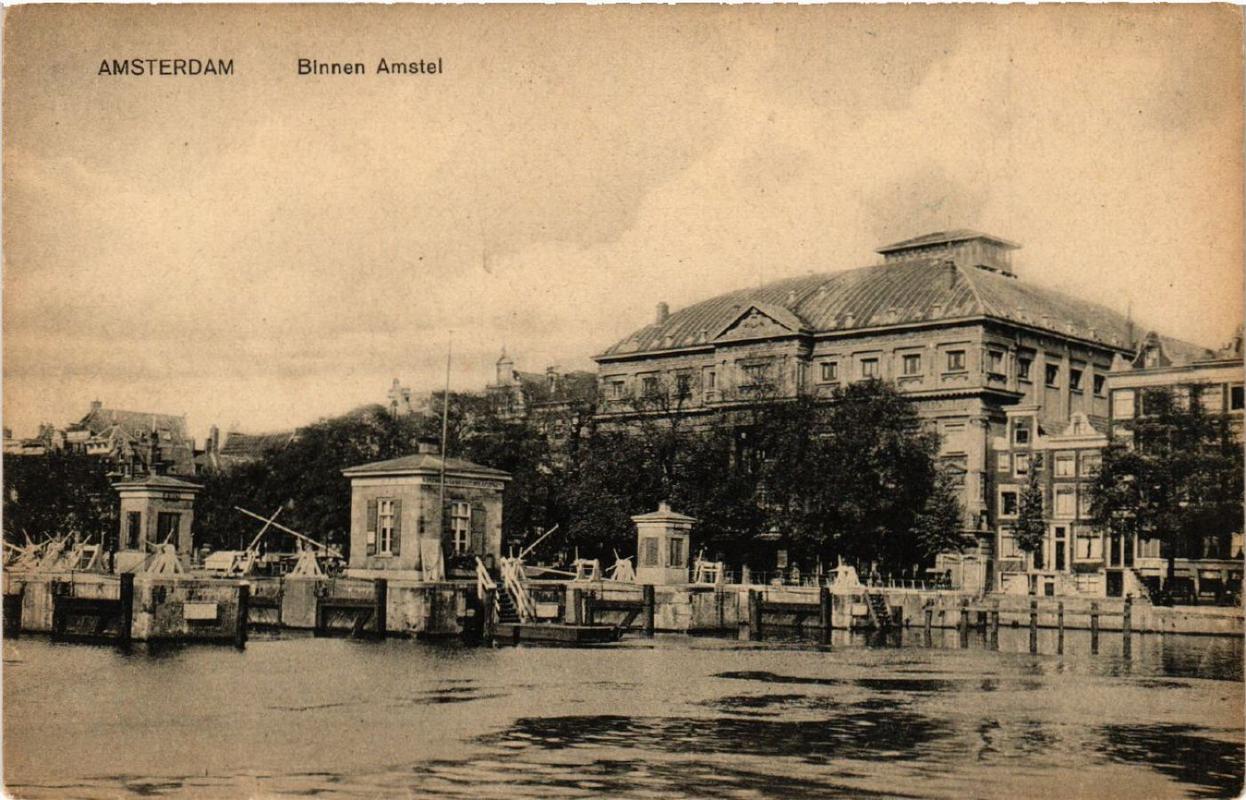 Old postcard AK AMSTERDAM Binnen Amstel. NETHERLANDS (624961)