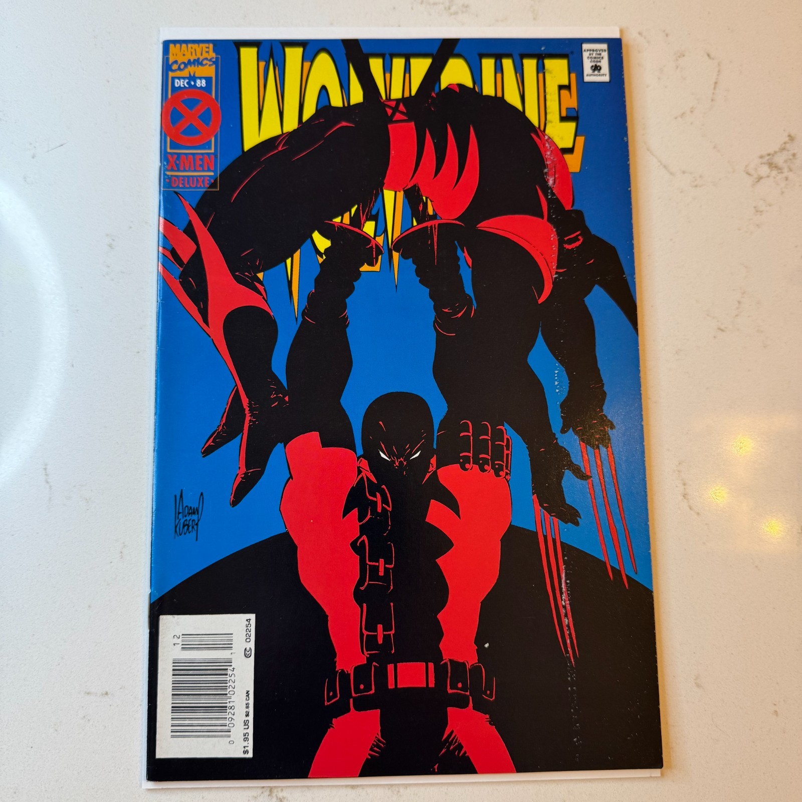 Wolverine 88 1st Print Newsstand Marvel Comic Deadpool Fight X-Men BOARDED