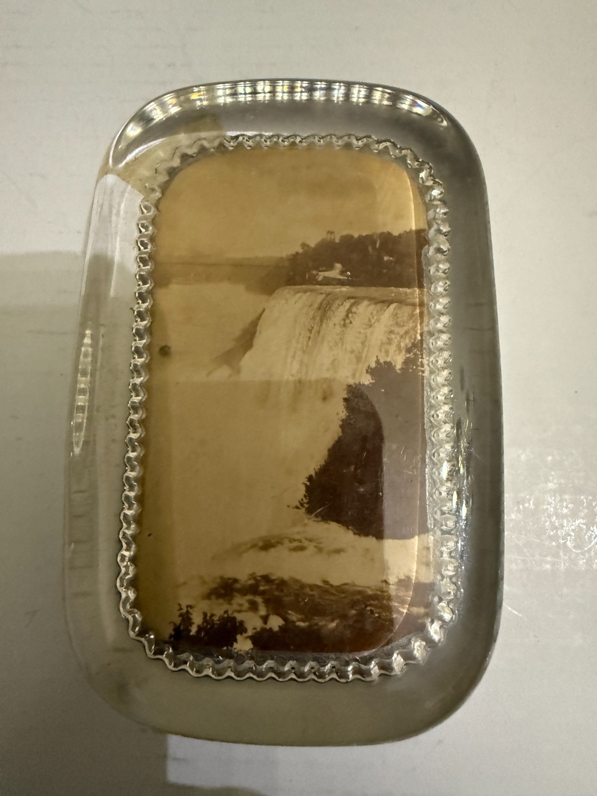 Antique c.1920\'s Niagara Falls Souvenir Glass Paperweight