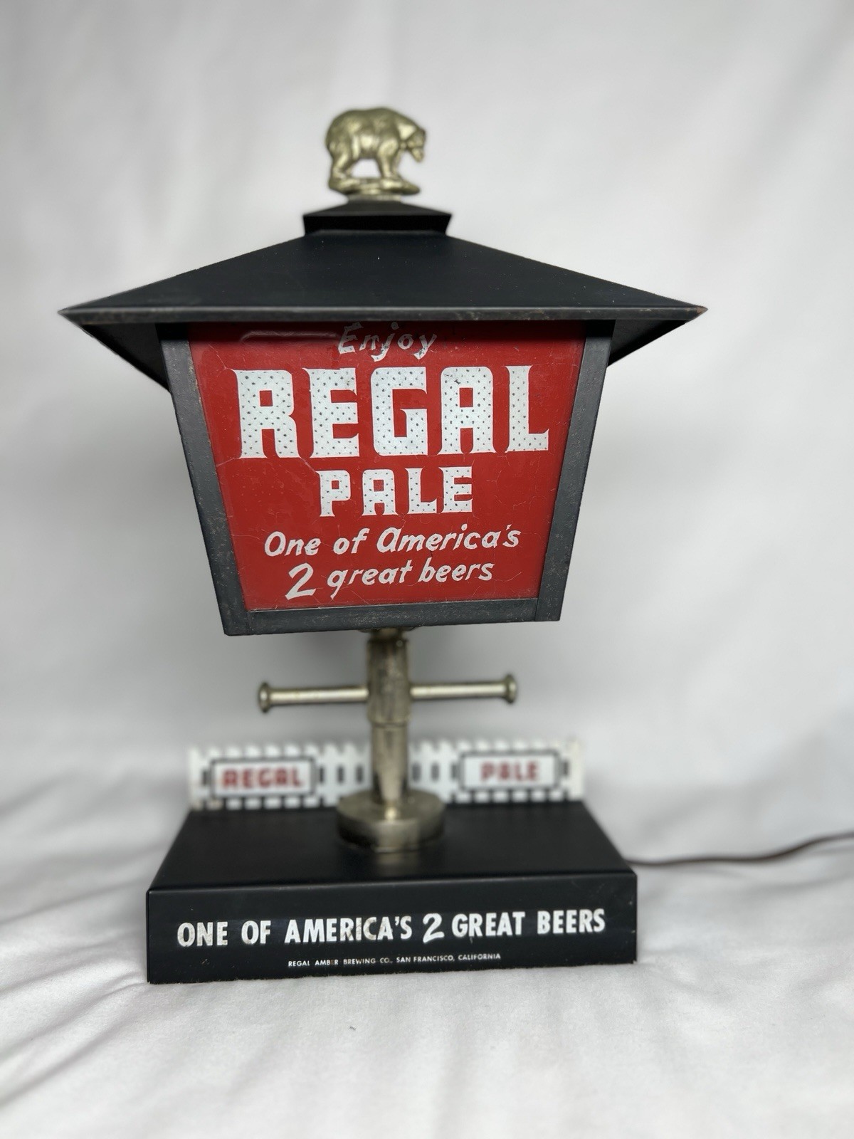 Rare 1950’s REGAL PALE Beer LANTERN Heat Spinner MOTION Bar Light Sign VIDEO 🔥