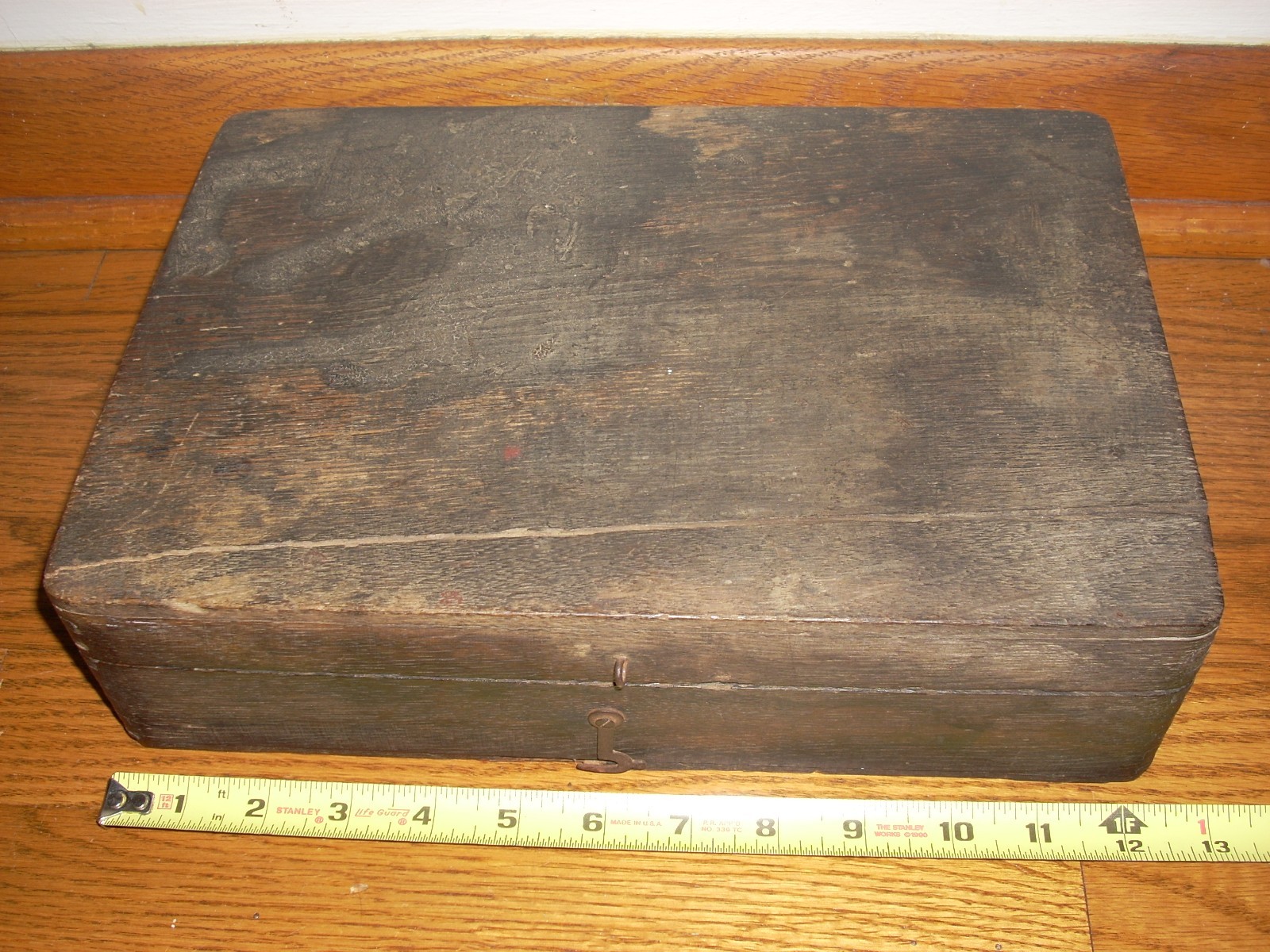 Antique SEARS Wooden Tool/Storage Box model 2N100 Empty.