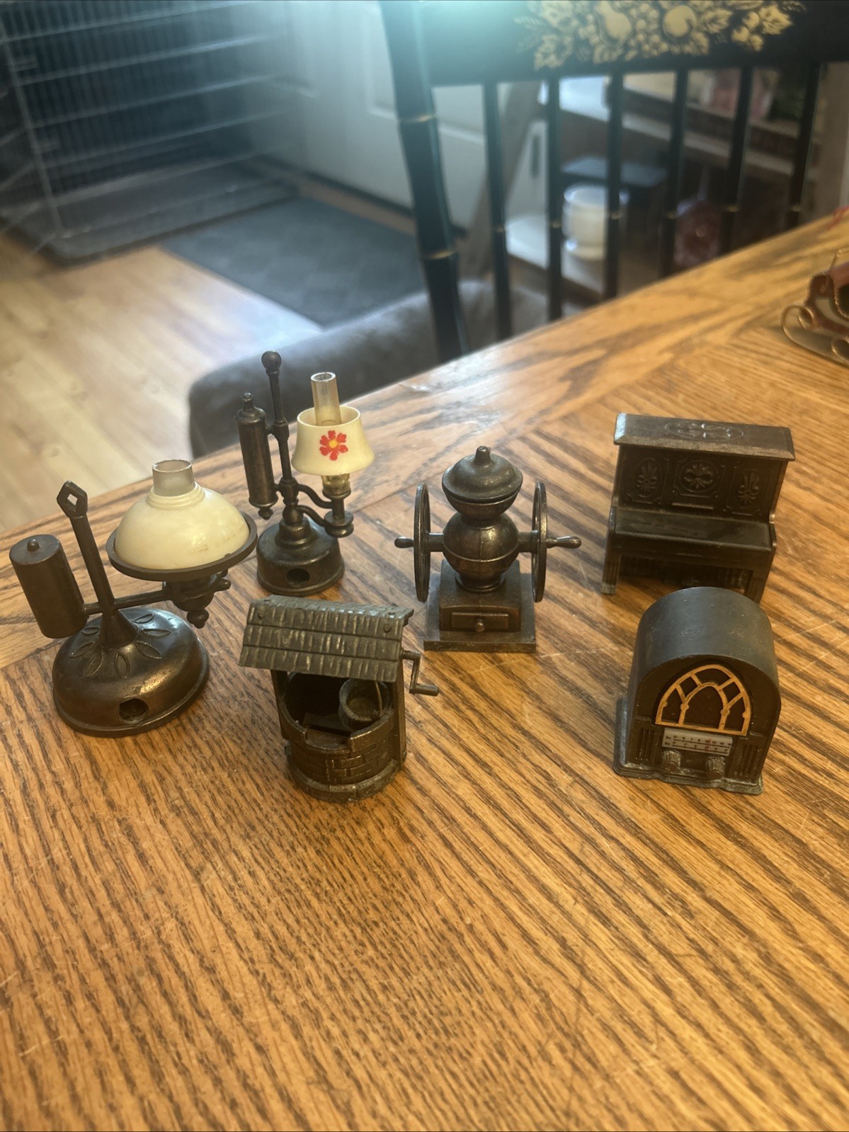 Lot of 6 Vintage Metal Novelty Pencil Sharpeners Miniatures