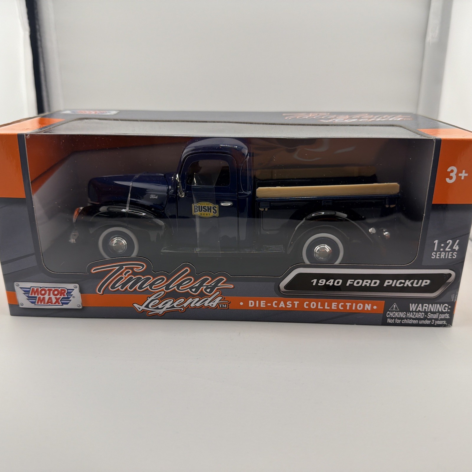 Motor Max Timeless Legends 1940 Ford Pickup Die-Cast Model 1:24 Bush's Best Blue