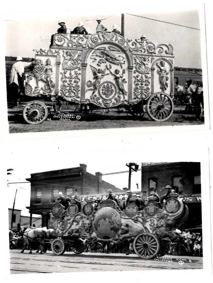 2 Photographs J.W Beggs Barnum & Baily Circus Full Carved Tableau Band Wagon 2 Photographs J.W Beggs Barnum & Baily Circus Full Carved Tableau Band Wagon