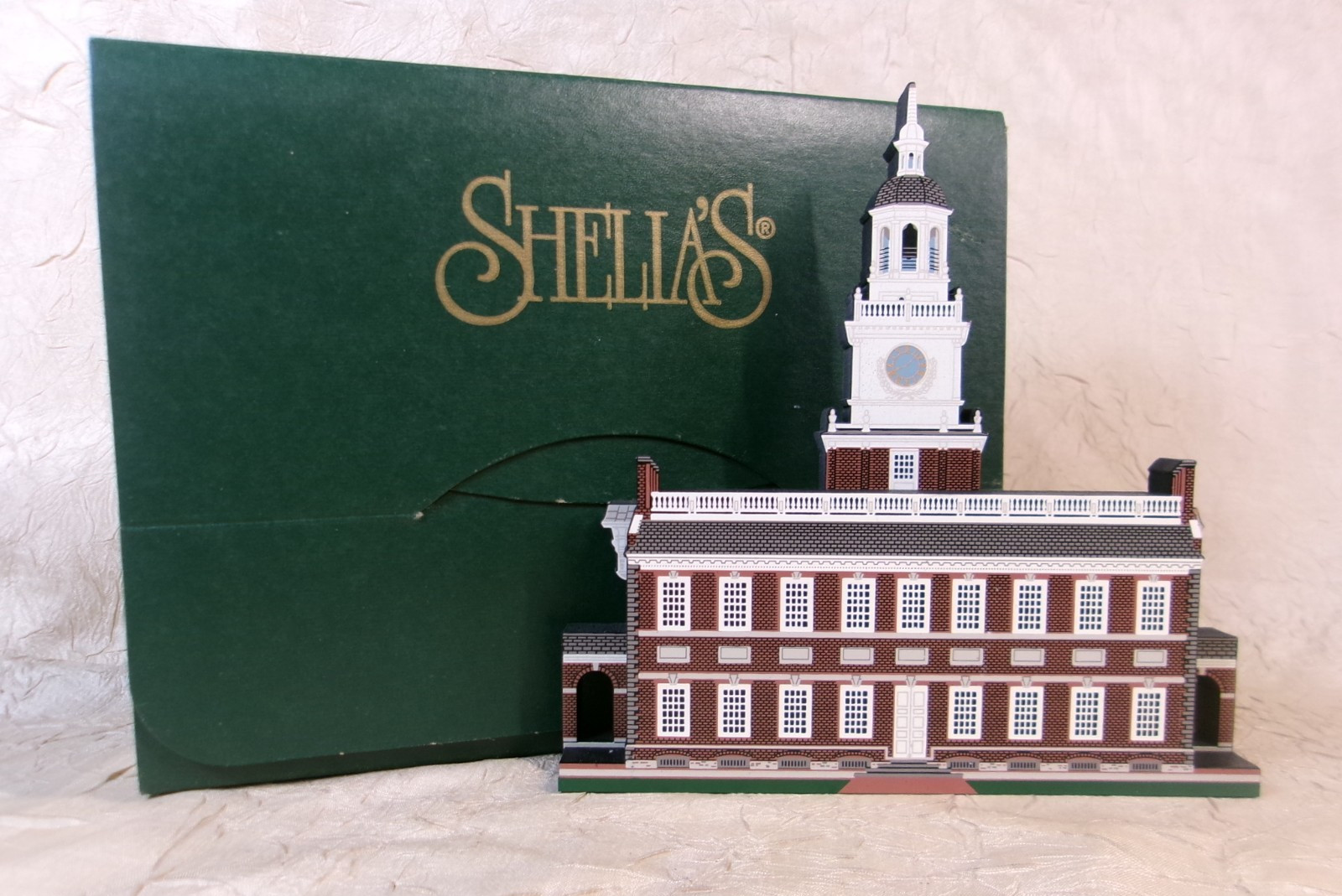 Shelia\'s Independence Hall Philadelphia Pennsylvania Wood Shelf Sitter 1998 Box