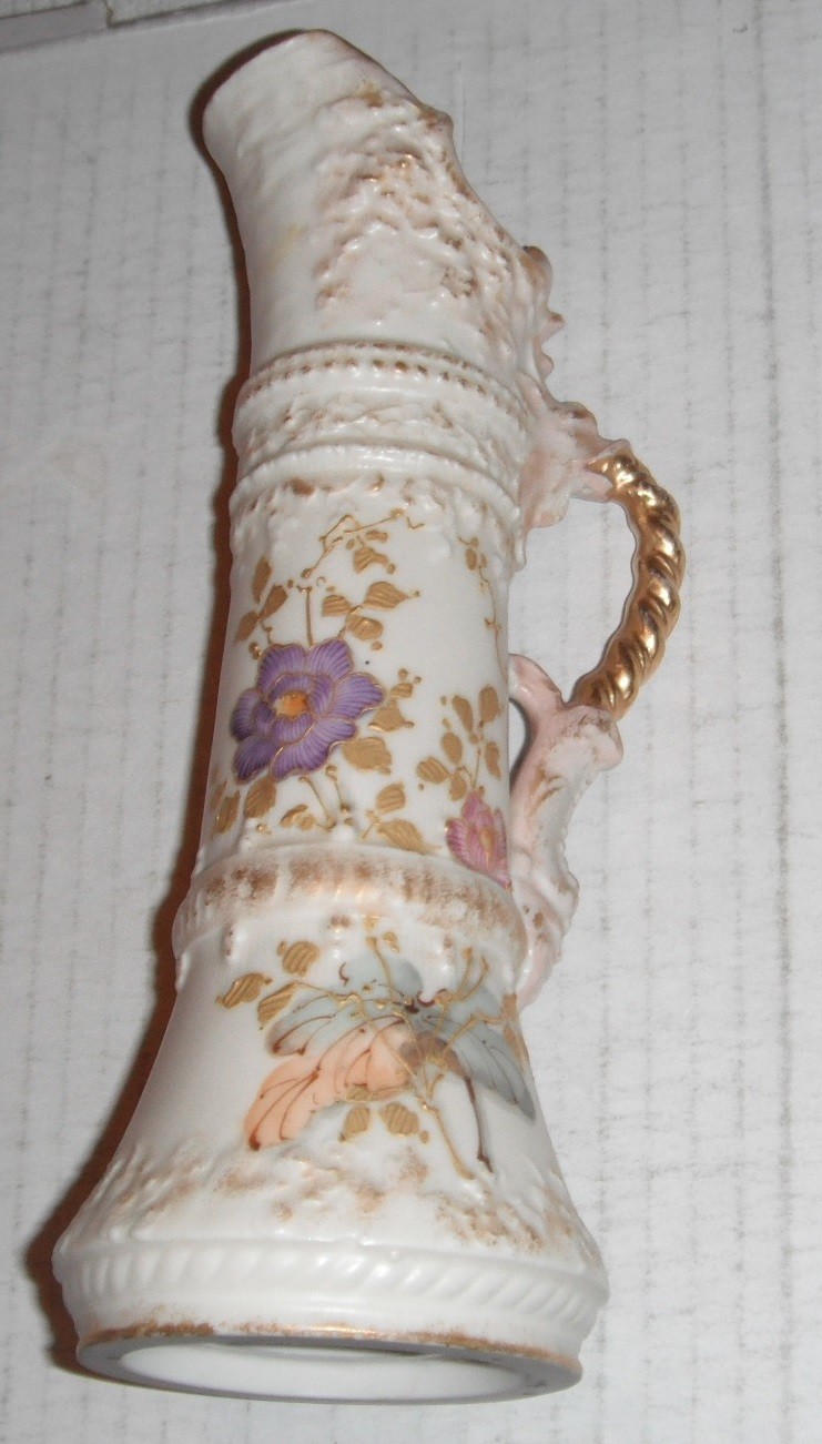Floral  Decorated Porcelain Pitcher 9\