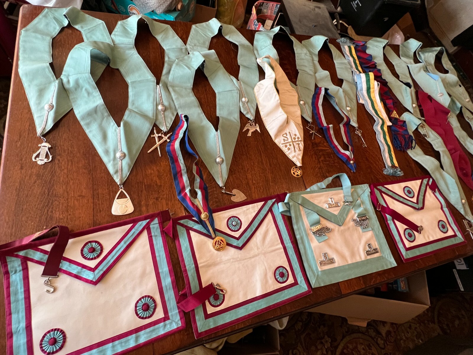 Misc Freemasons Masonic Masons Regalia Toye Kenning Spencer Apron Collar Jewels Misc Freemasons Masonic Masons Regalia Toye Kenning Spencer Apron Collar Jewels