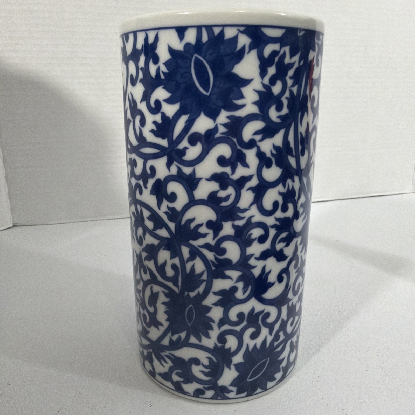 Vtg Antique Cobalt Blue Oriental Chinese Passionflower Vine Cylinder 7”x4” Vase