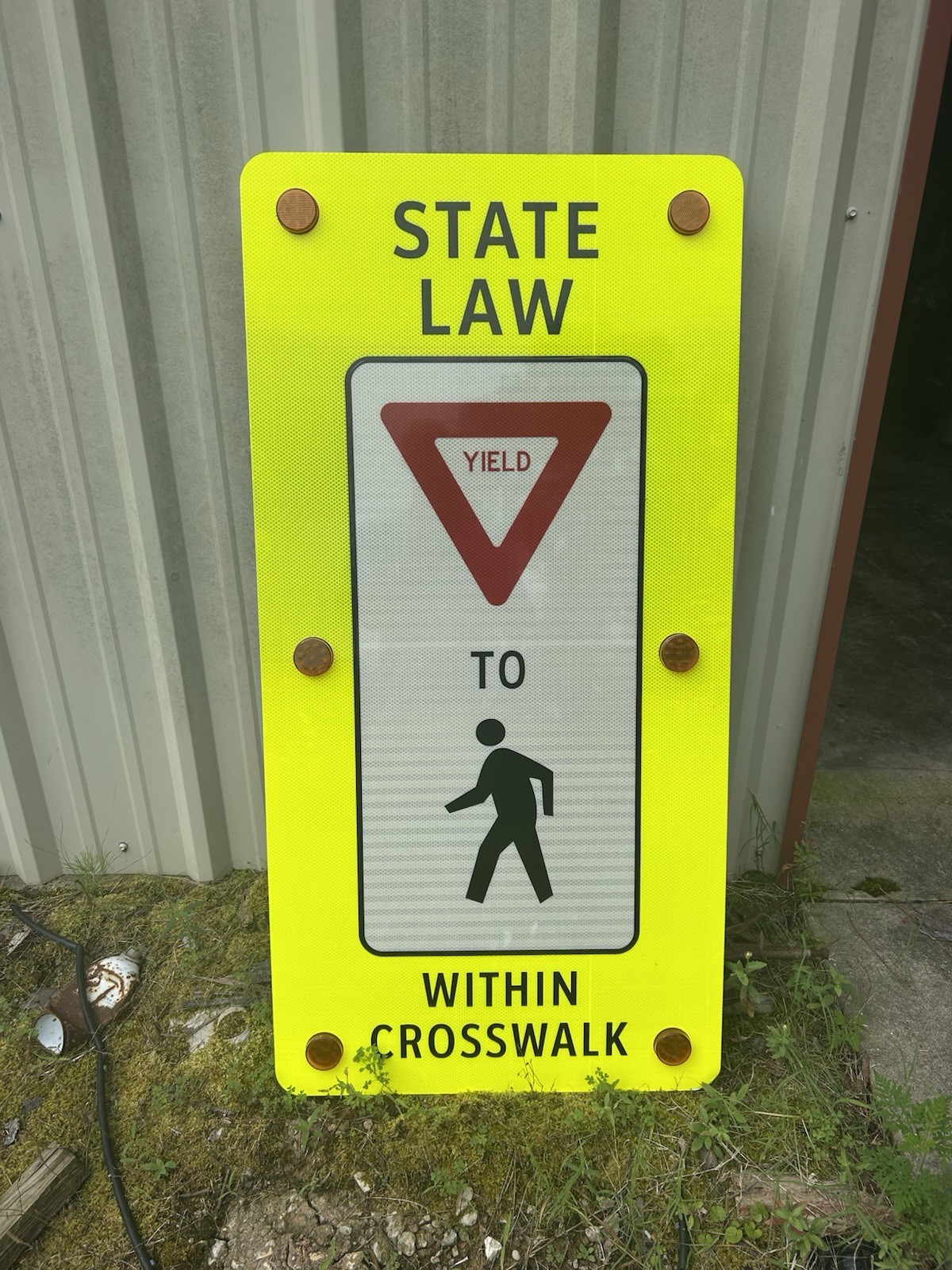 Flashing LED State Law Yield for Pedestrians School Crossing pole mount 48”x24” Flashing LED State Law Yield for Pedestrians School Crossing pole mount 48”x24”