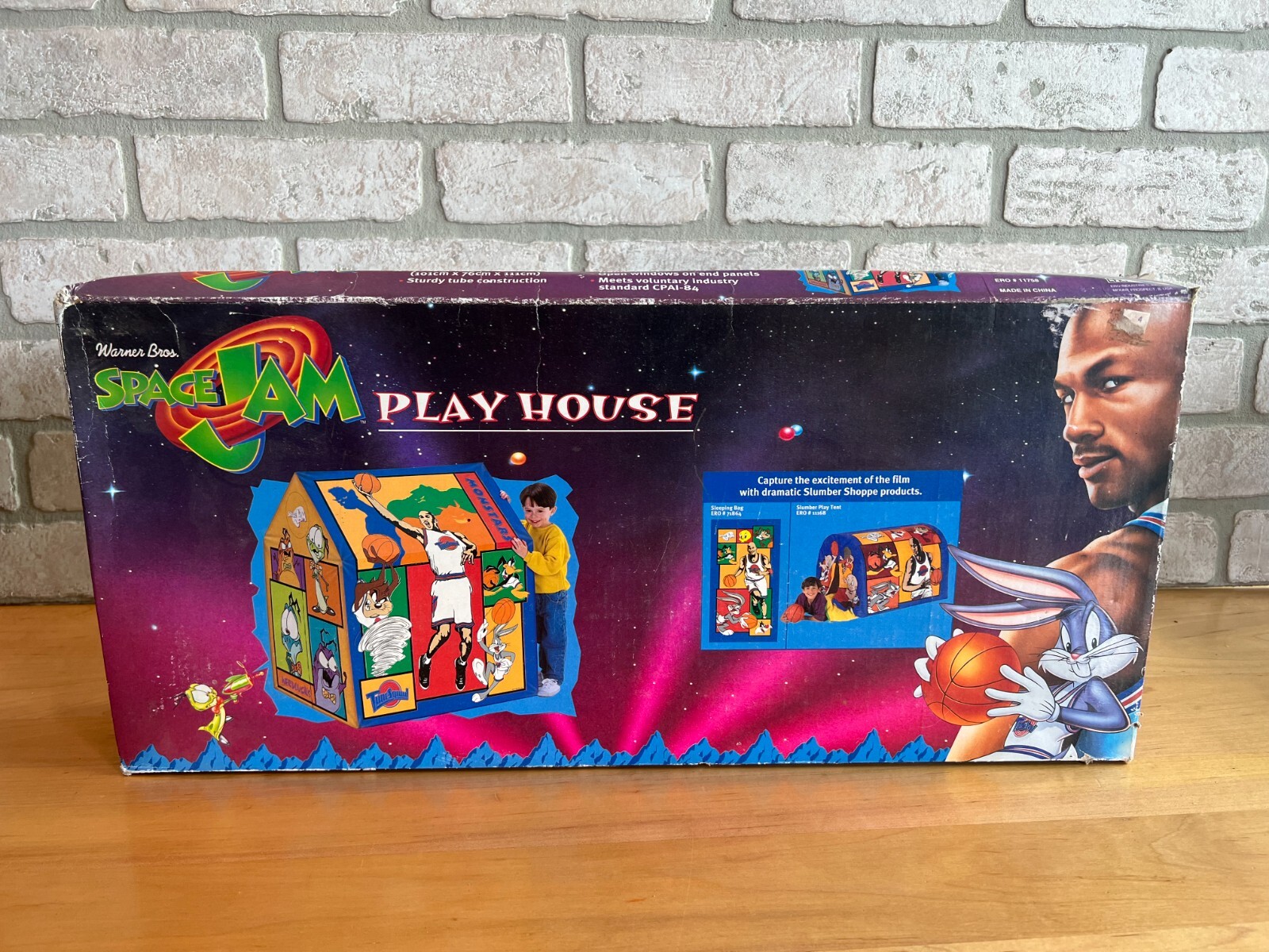 Very Rare VTG 1996 ERO Industries Space Jam Playhouse Complete Michael Jordan