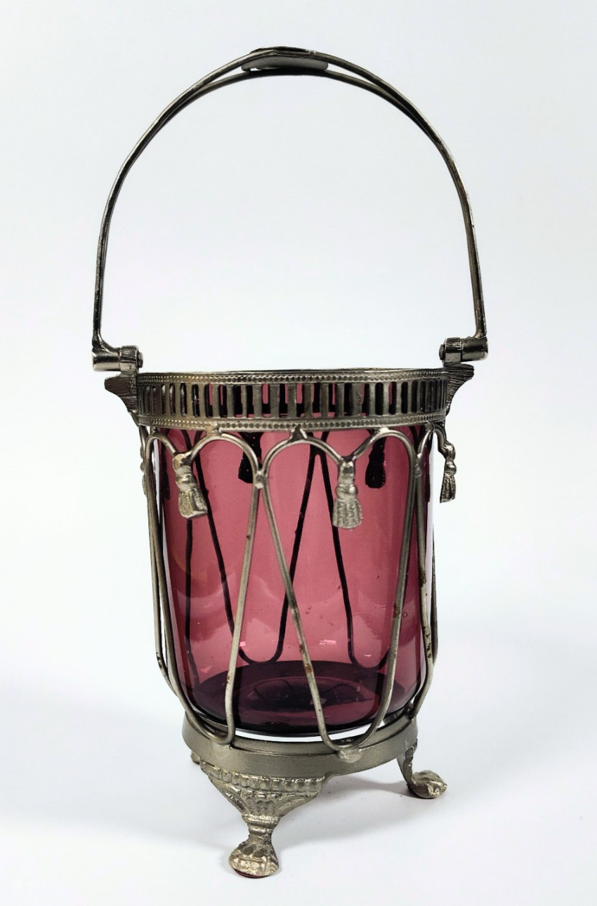 Grand Victorian Chelsea Purple Plum Glass Candle Lantern Basket 