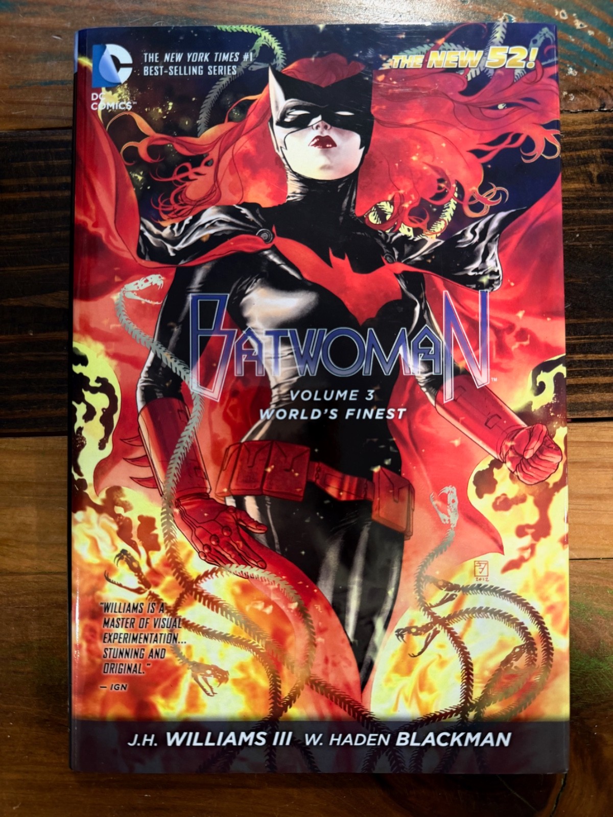 BATWOMAN VOL. 3: WORLD'S FINEST HC by JH WILLIAMS | The New 52 | DC | 2013 | NEW