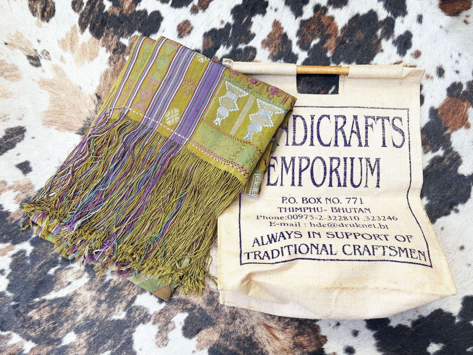 Vintage BHUTAN 2004 Textile Weaving & THIMPHU HANDICRAFTS EMPORIUM Tote