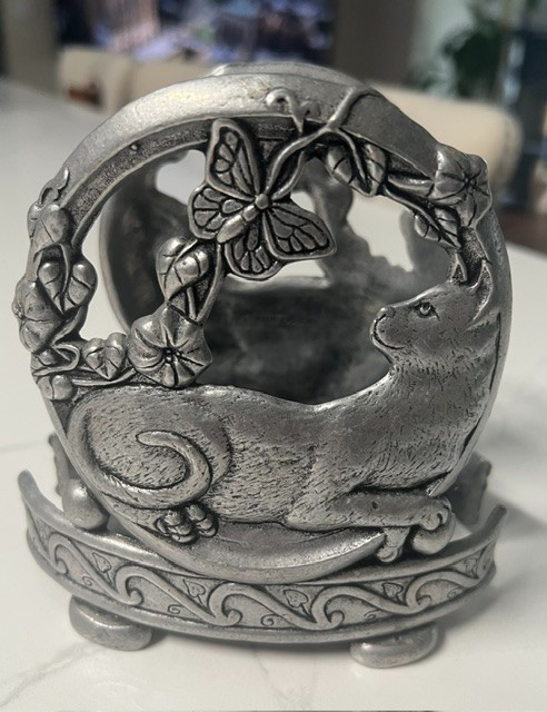 Vintage Pewter Cat Butterfly Candle or Napkin Holder 2000 Carson Pewter 4
