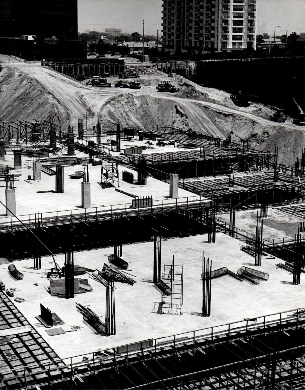 Vintage 1970\'s B&W Photo Shubert Theatre Construction Los Angeles CA 8x10