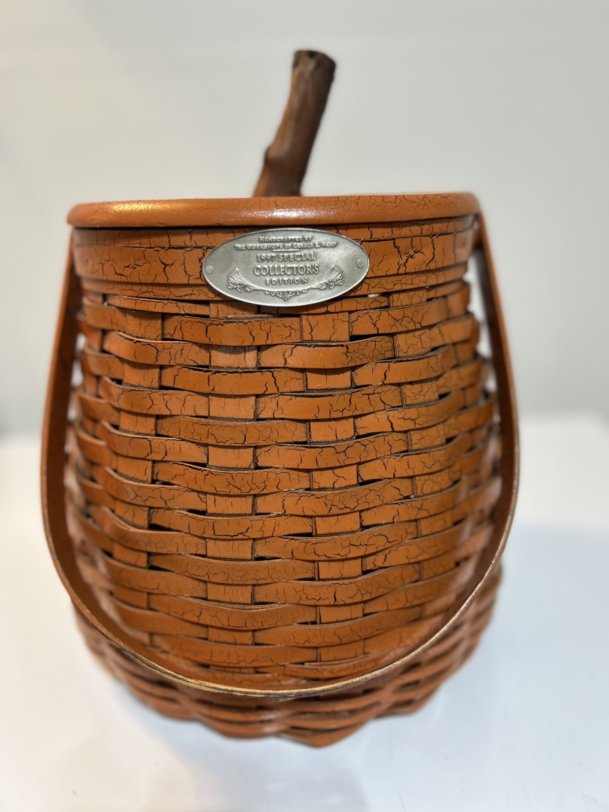 Workshops of Gerald E. Henn 1997 Special Collector’s Basket and Lid