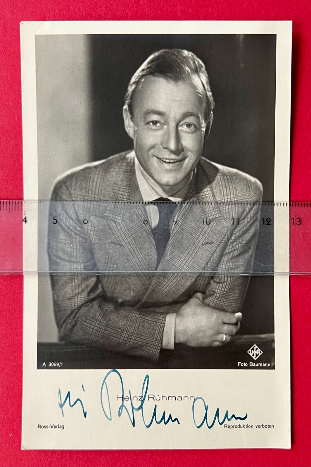 UFA actor photo postcard around 1938 Heinz Rühmann with original Signature ( 152181