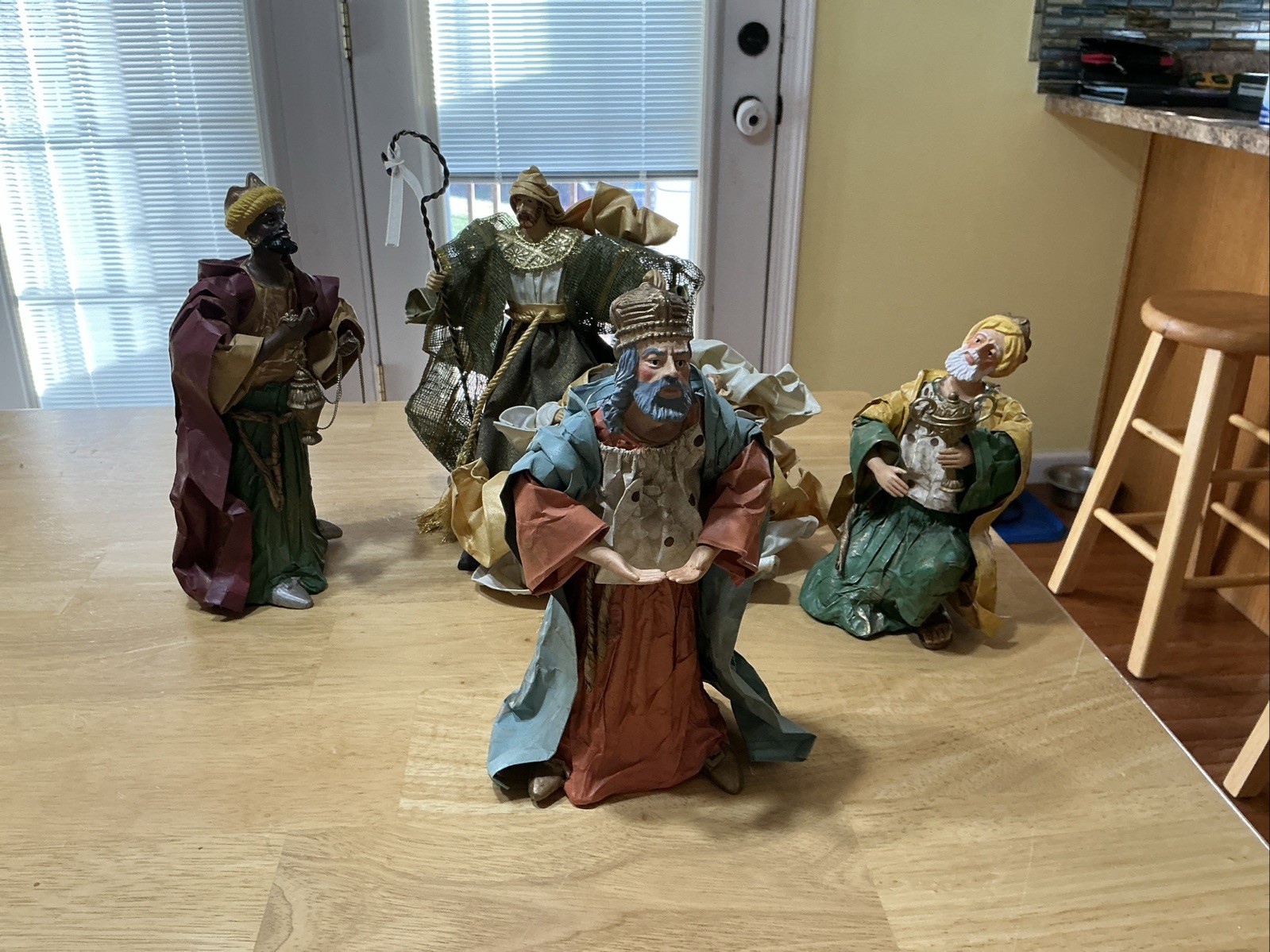Vintage Handcrafted SILVESTRI paper mache nativity Large set Vintage Handcrafted SILVESTRI paper mache nativity Large set