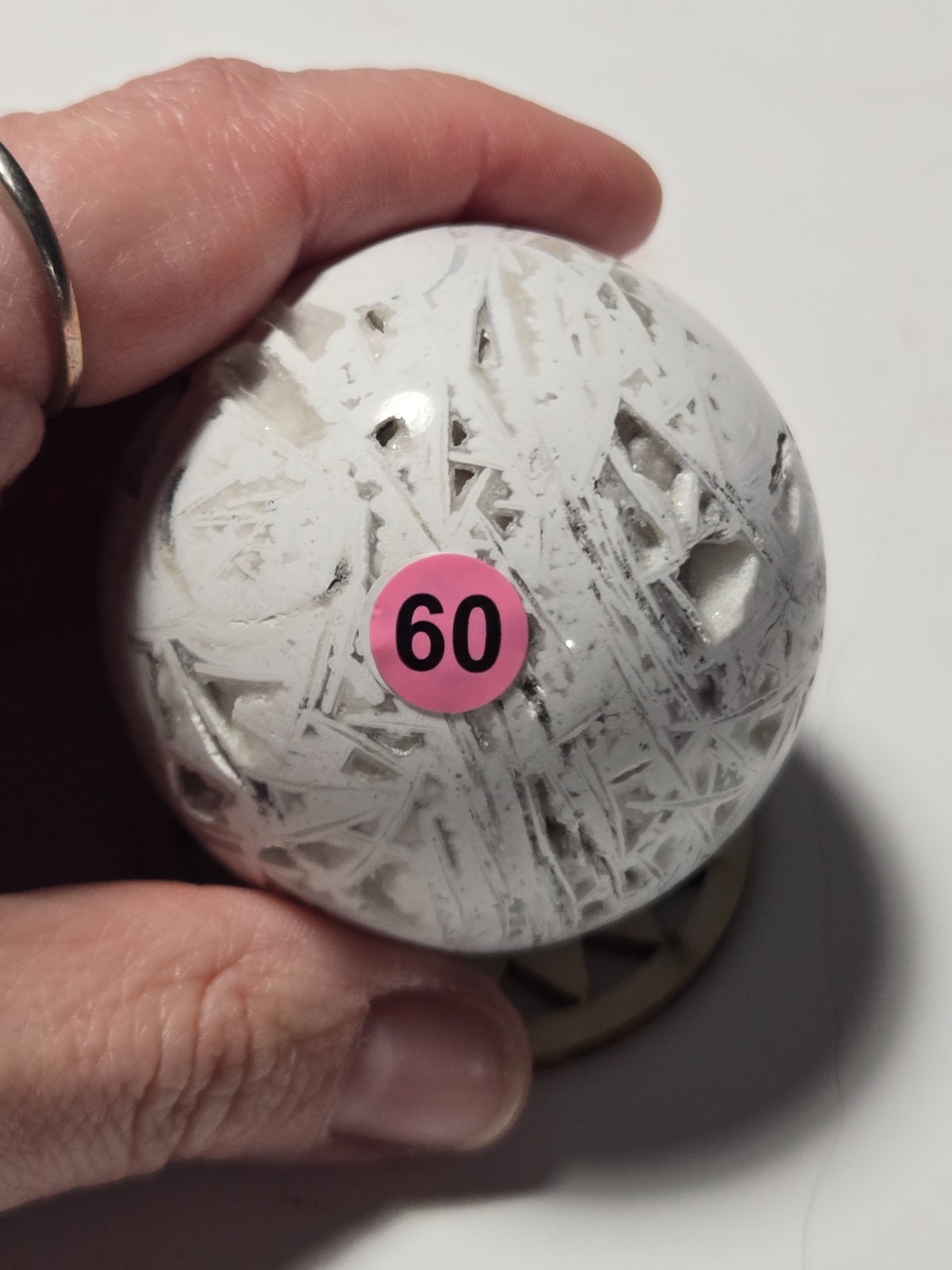 BEAUTIFUL GORGEOUS Mexican White Lace Sphere 2.1in P60