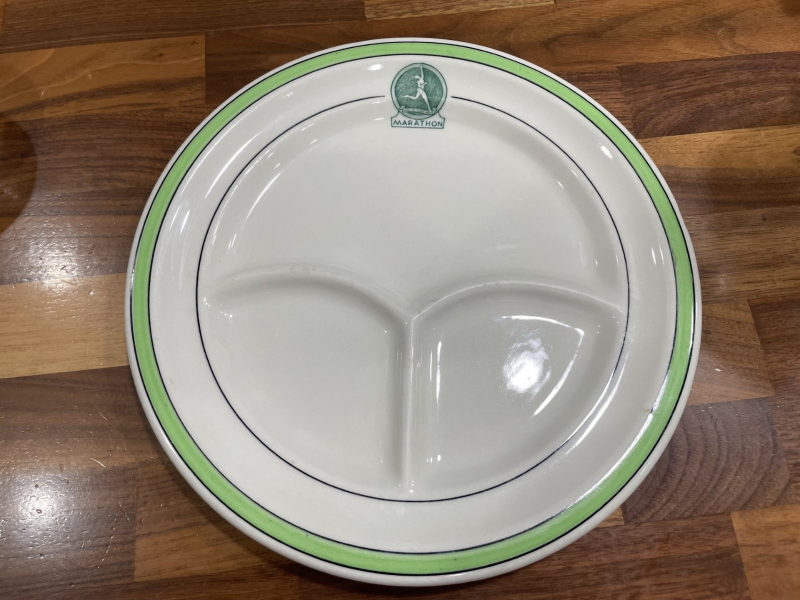 Marathon Gas Oil Grill Plate Walker China Running Man RARE EXCELLENT Advertising