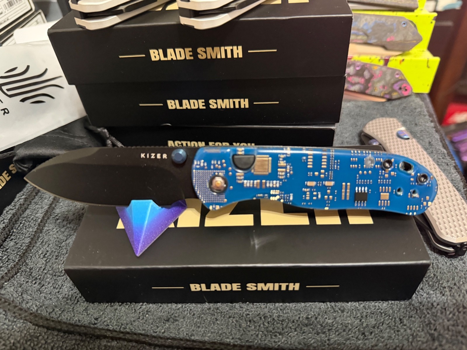 Kizer Drop bear 2 pcb blue cruwear blade steel only 200 made