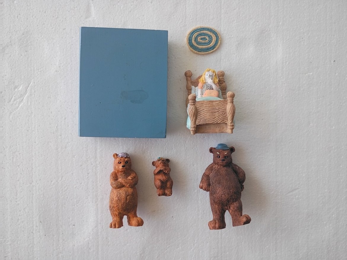 1991 House of Lloyd - Goldilocks and the Three Bears Figures Figurines 