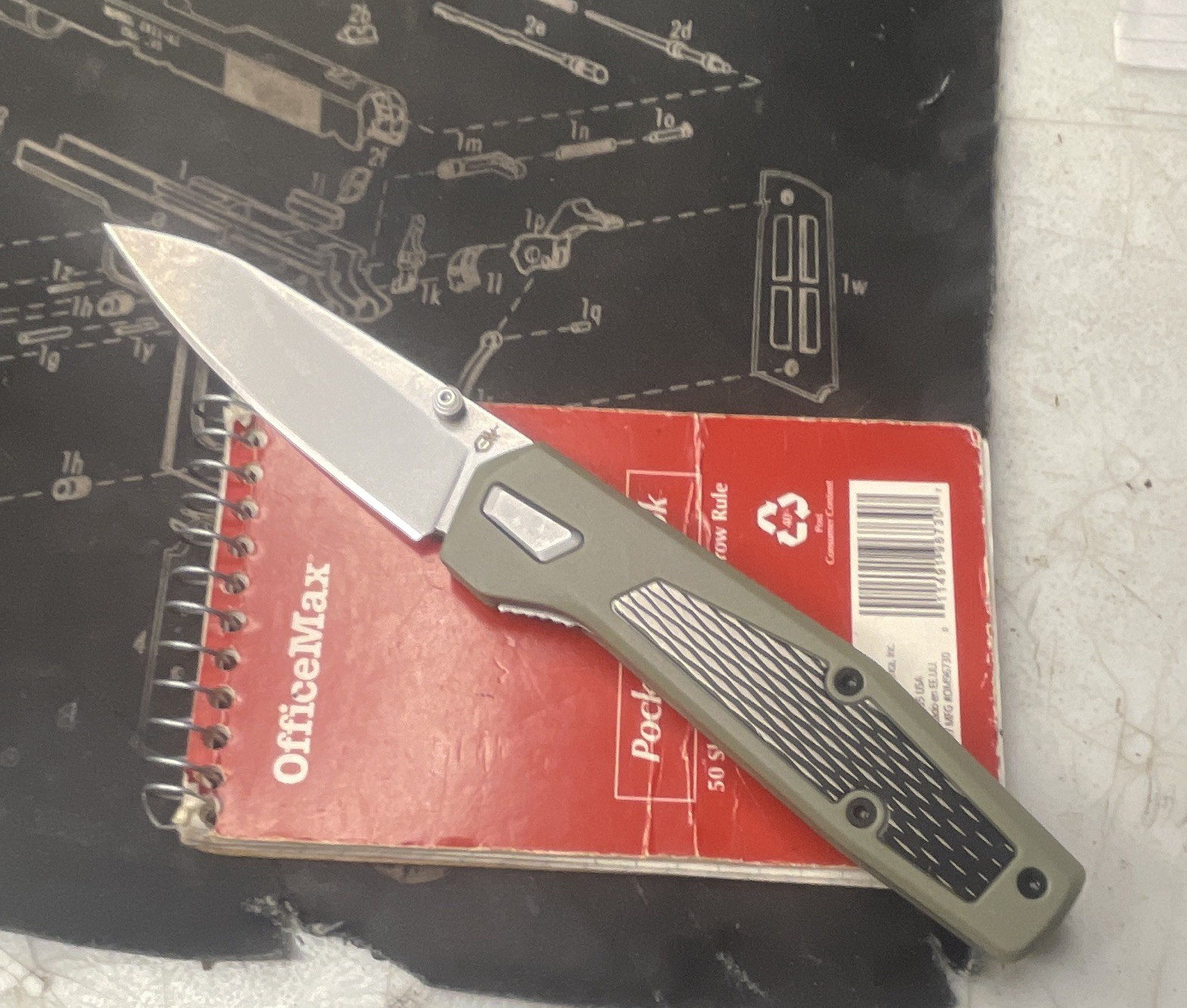 Gerber Fuse AsstOpen PocketknifeDrop Point Edge SageGreen
