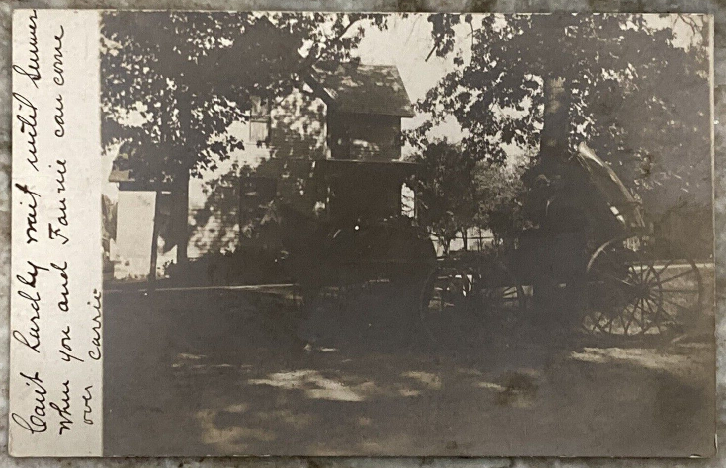 Horse & Buggy in Front of Home PM 1907 Flint Michigan RPPC Postcard B454