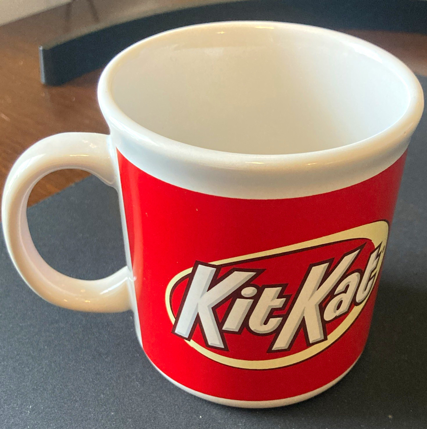 Galerie Kit Kat Logo Advertising Mug Cup, Red & White, Made in China