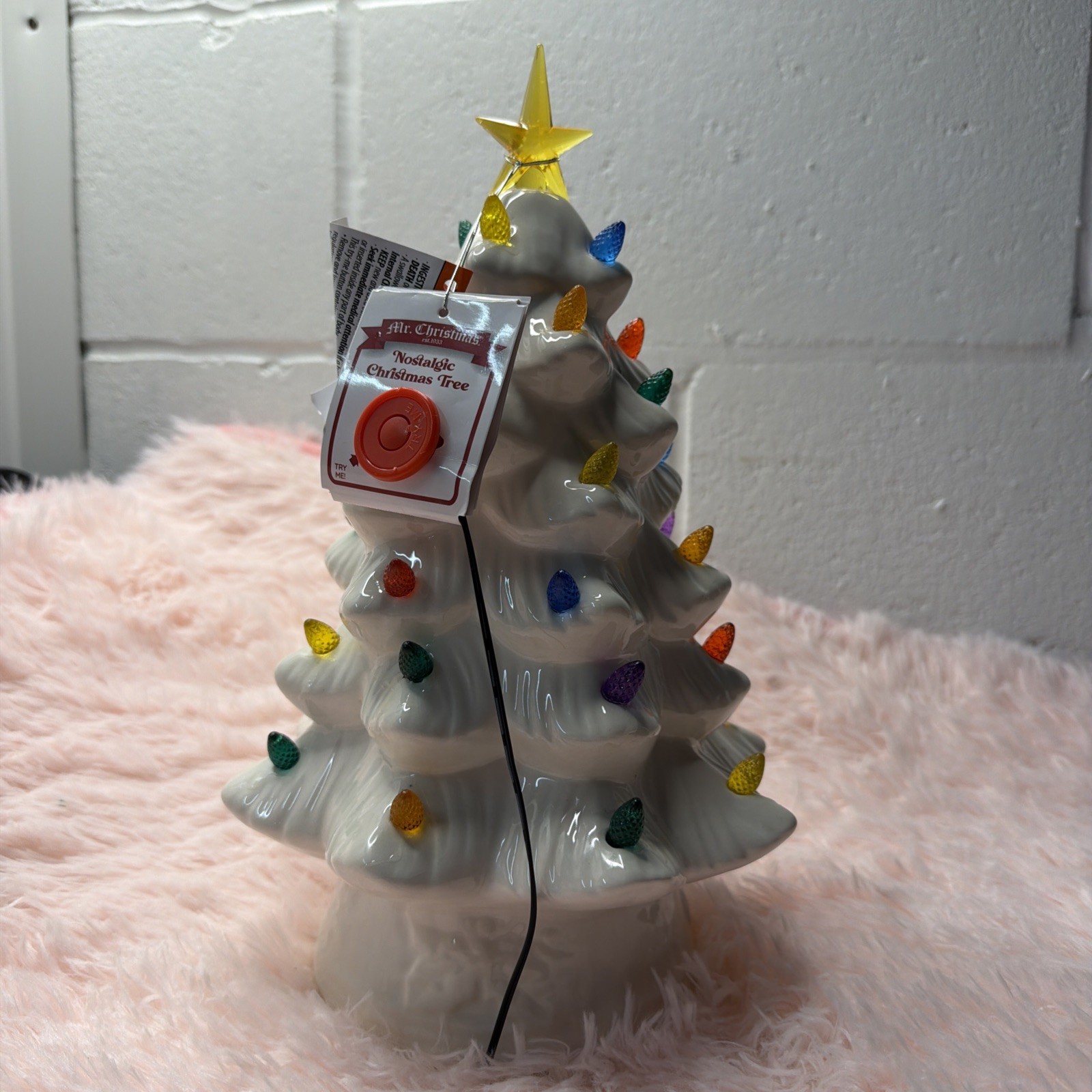 NWT White Ceramic Christmas Tree Lights Mr. Christmas 14\