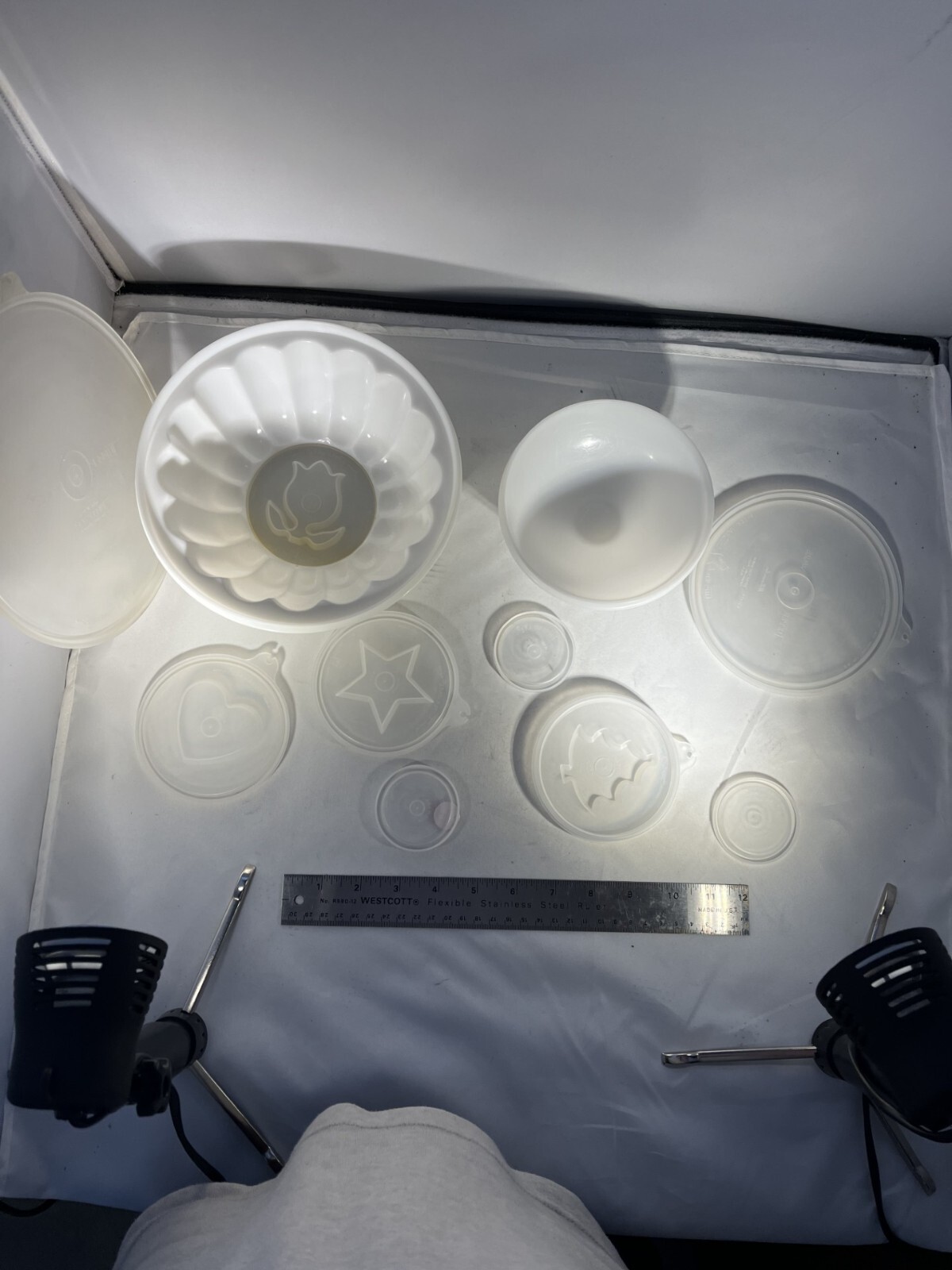 8 Vintage Tupperware pieces, lids, cookie cutters   H