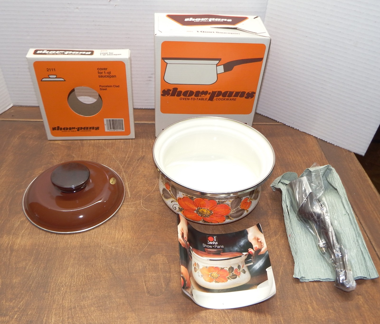 Vintage NOS Sanko Ware Show Pans 1 Qt Saucepan & Lid Orange Poppy Japan 80's
