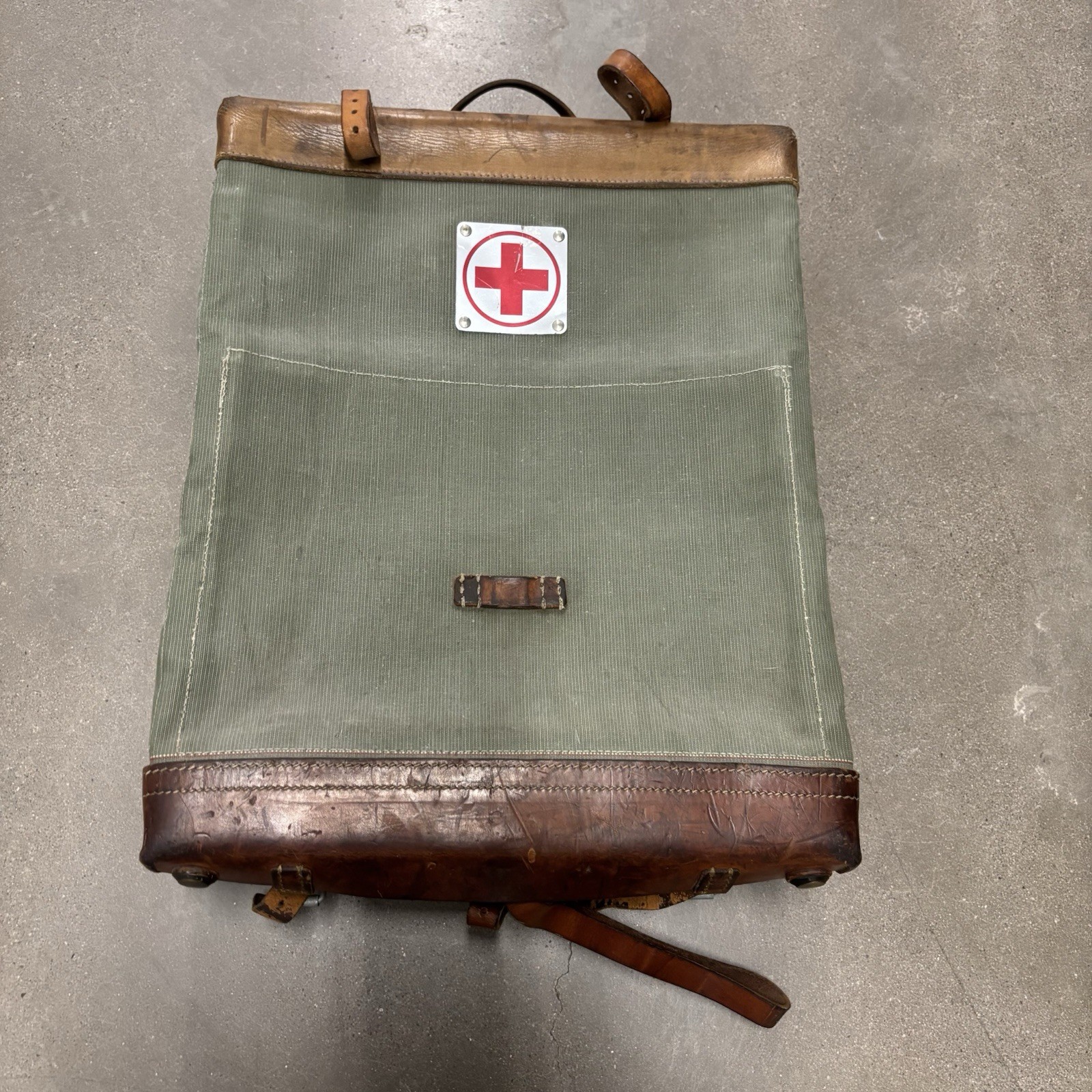 VTG Swiss Army Medic Backpack Canvas Leather Rucksack Medical Bag 1958 1967