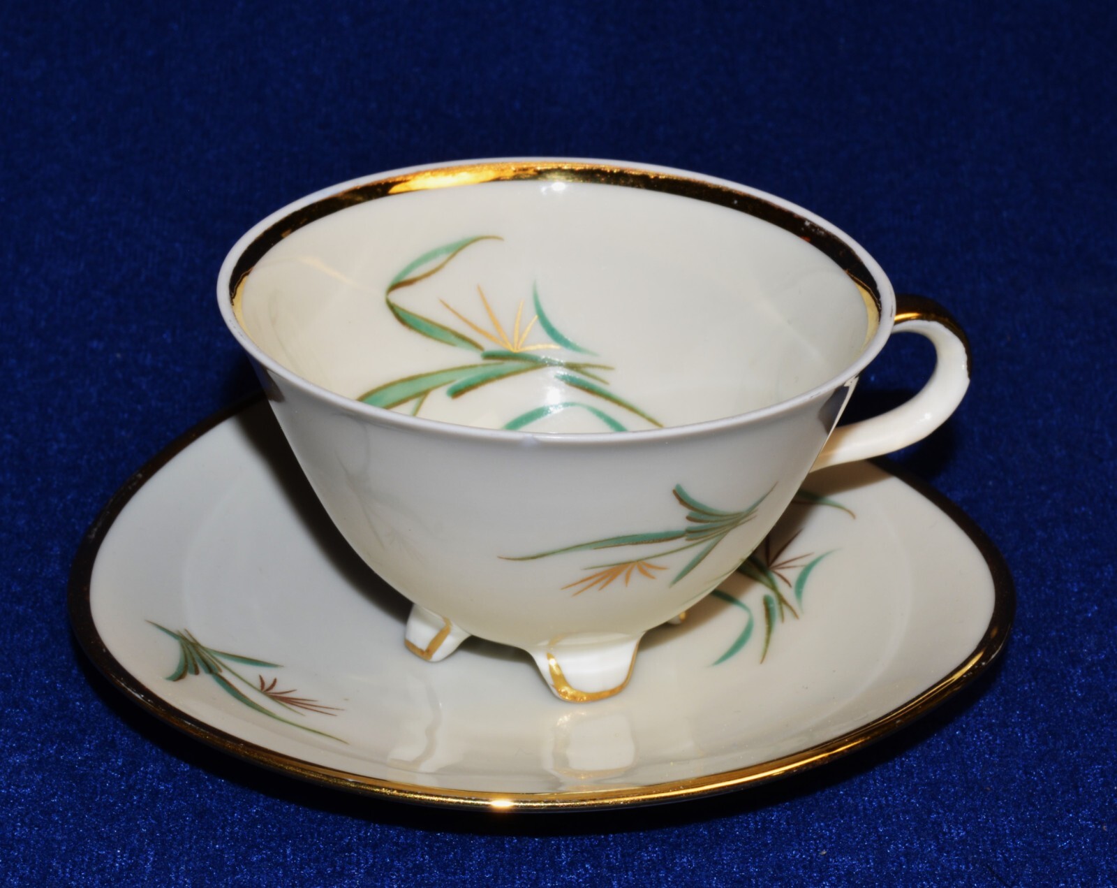 50s WINTERLING MARKTLEUTHEN Bavaria Green GRASS Set Demitasse Footed Cup Saucer