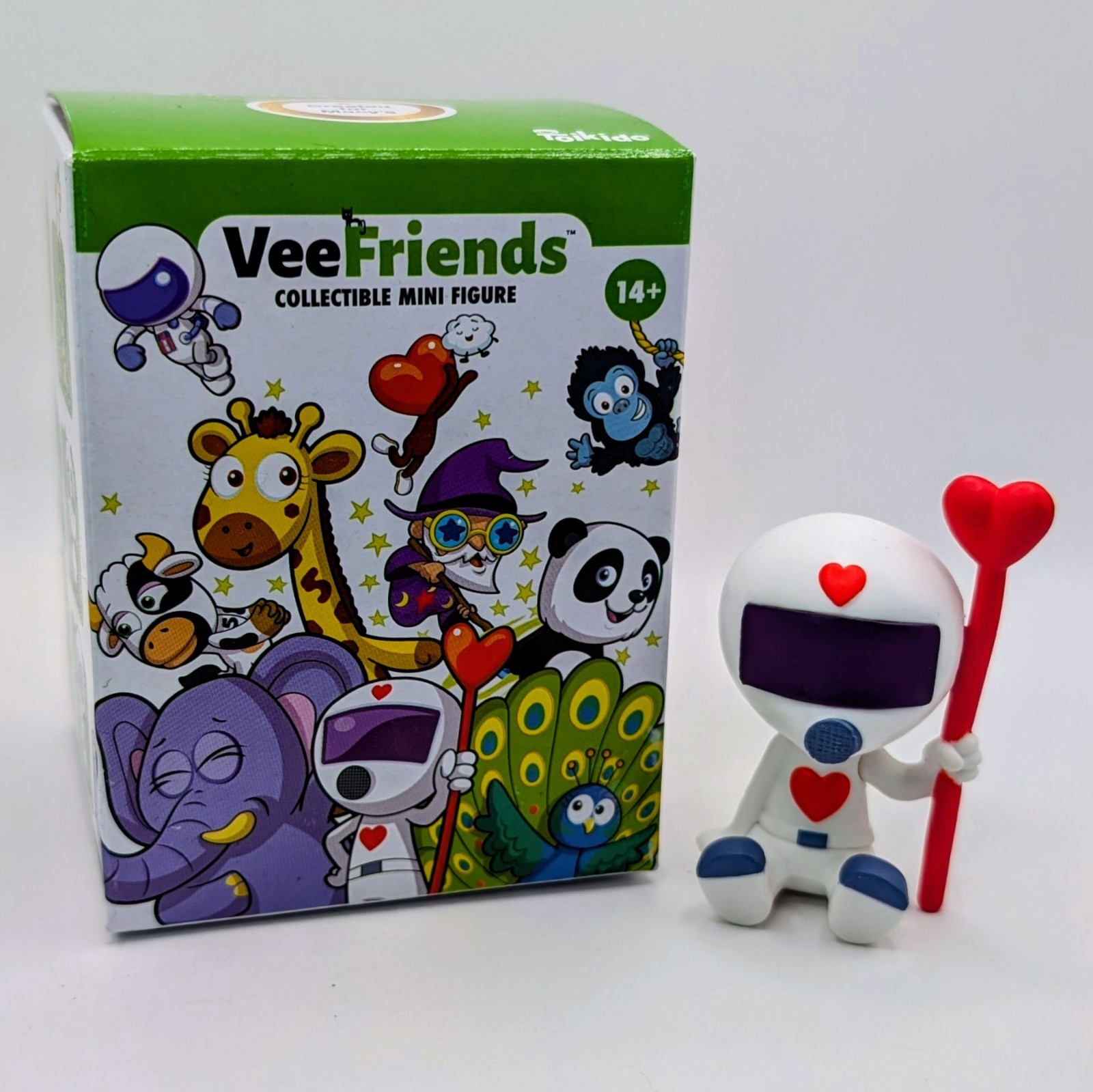 VeeFriends - Heart Trooper - Gary Vee x Toikido Collectible Mini Figure