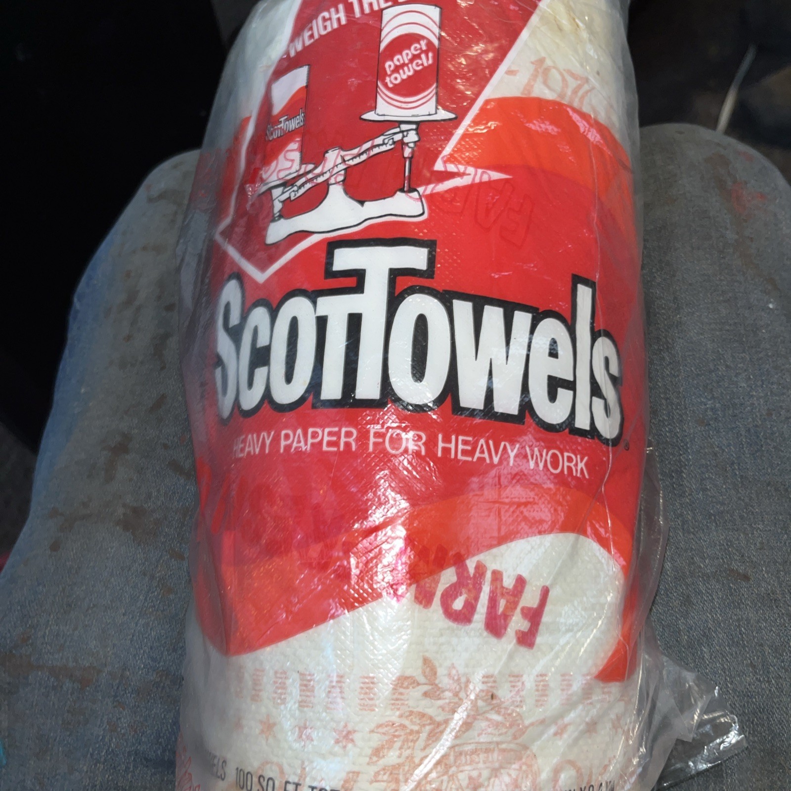 Rare 1776-1976 Scott paper towel roll